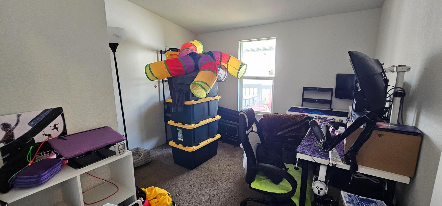 2575 S Willow #140, Fresno, CA 93725