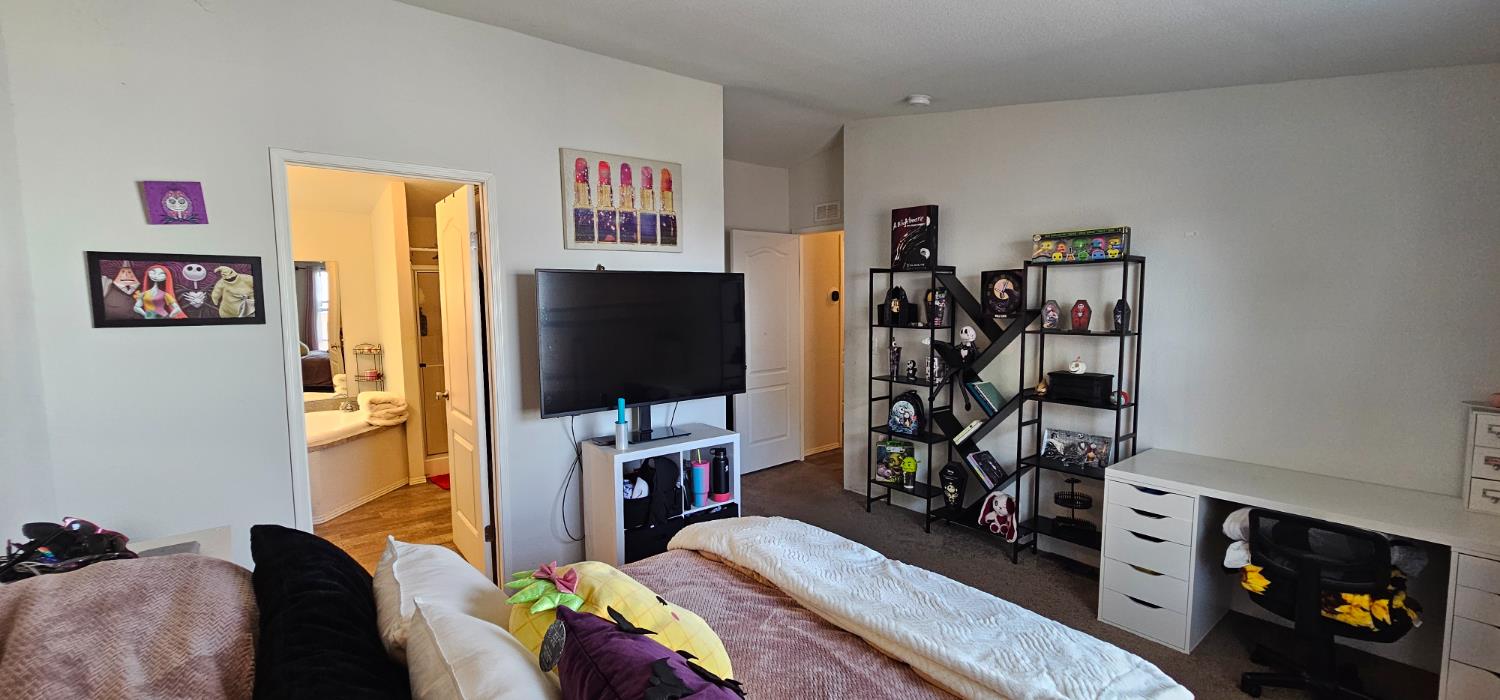 2575 S Willow #140, Fresno, CA 93725