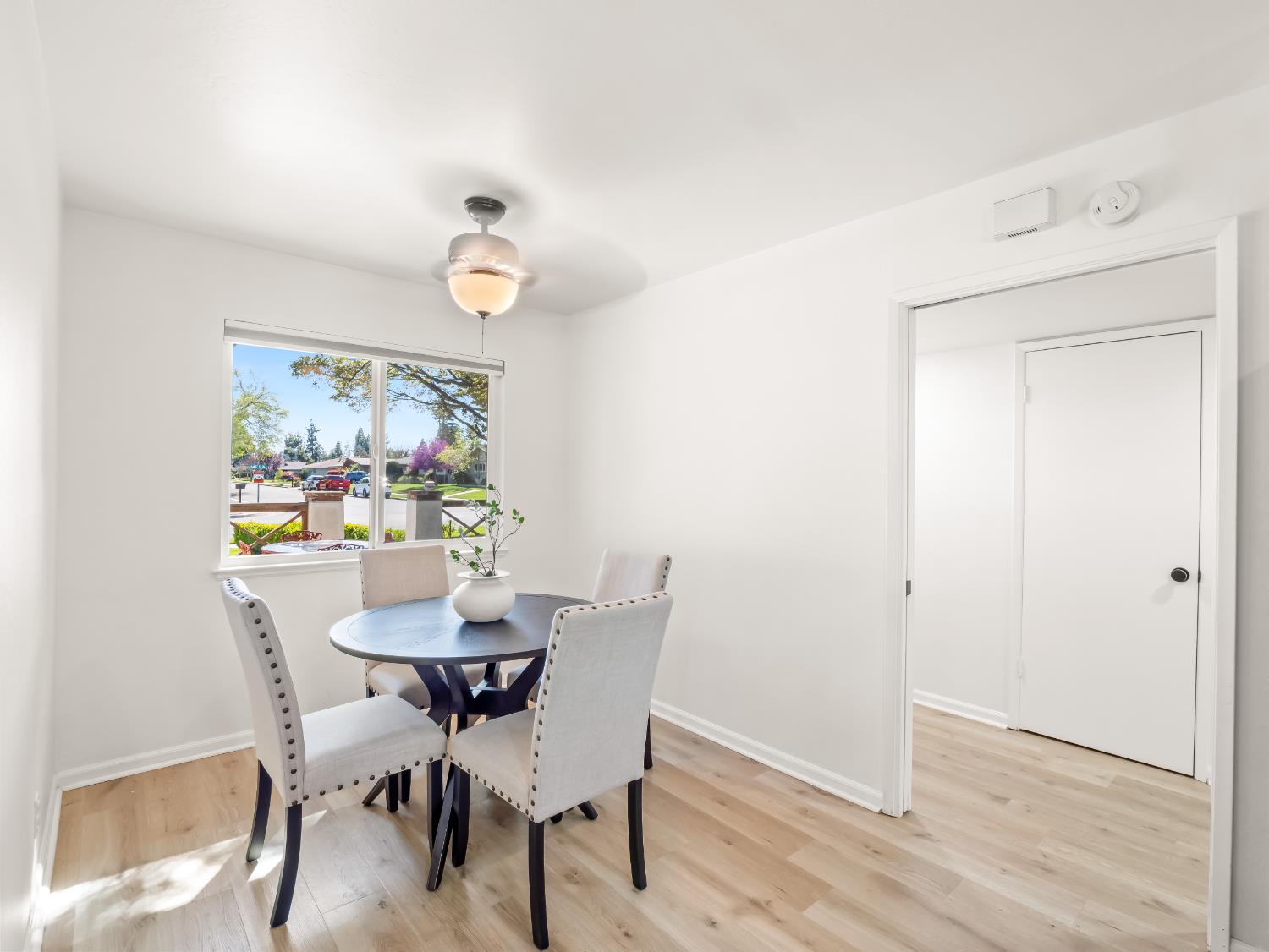 442 W Mesa Ave, Fresno, CA 93704