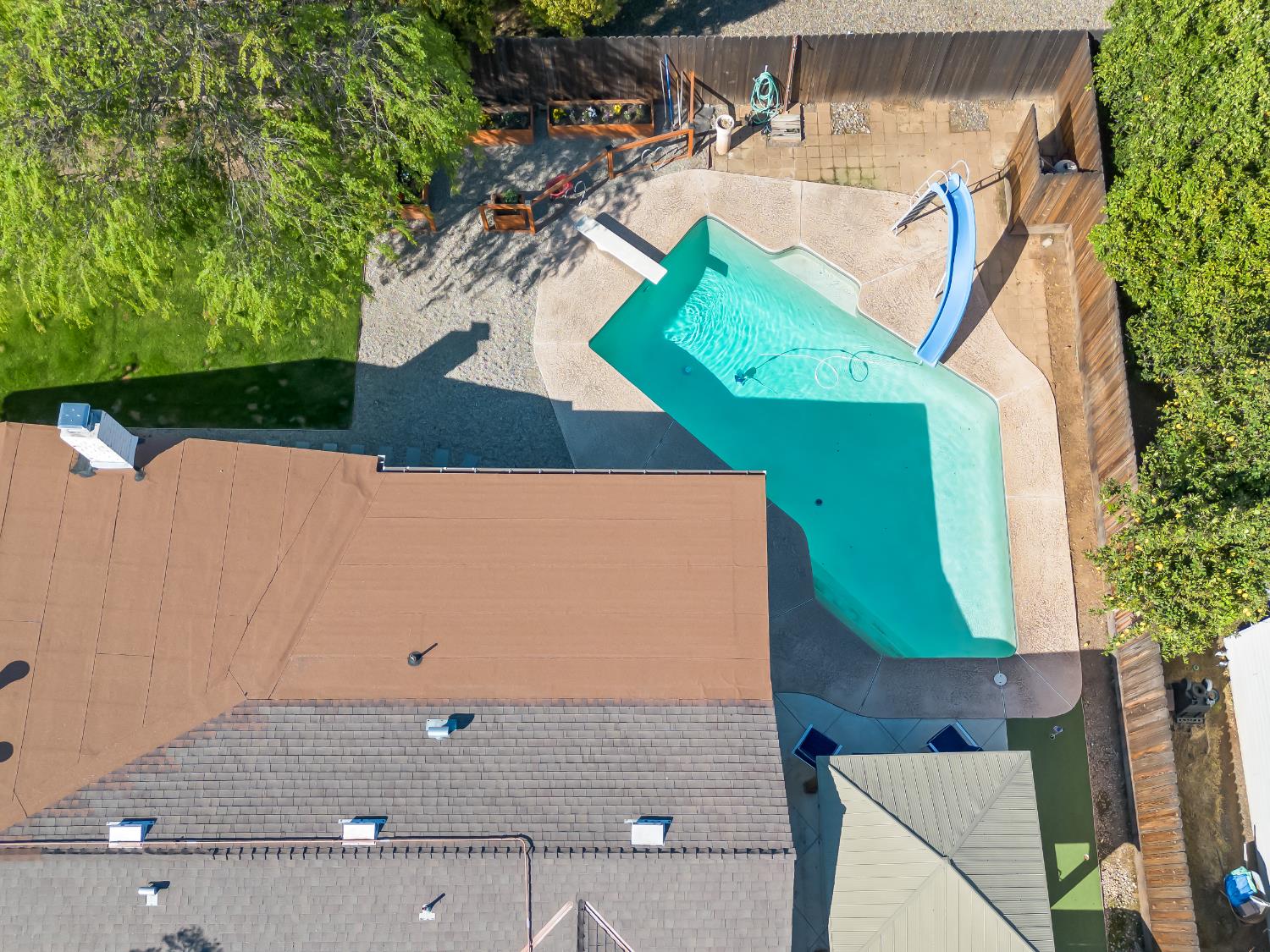 442 W Mesa Ave, Fresno, CA 93704