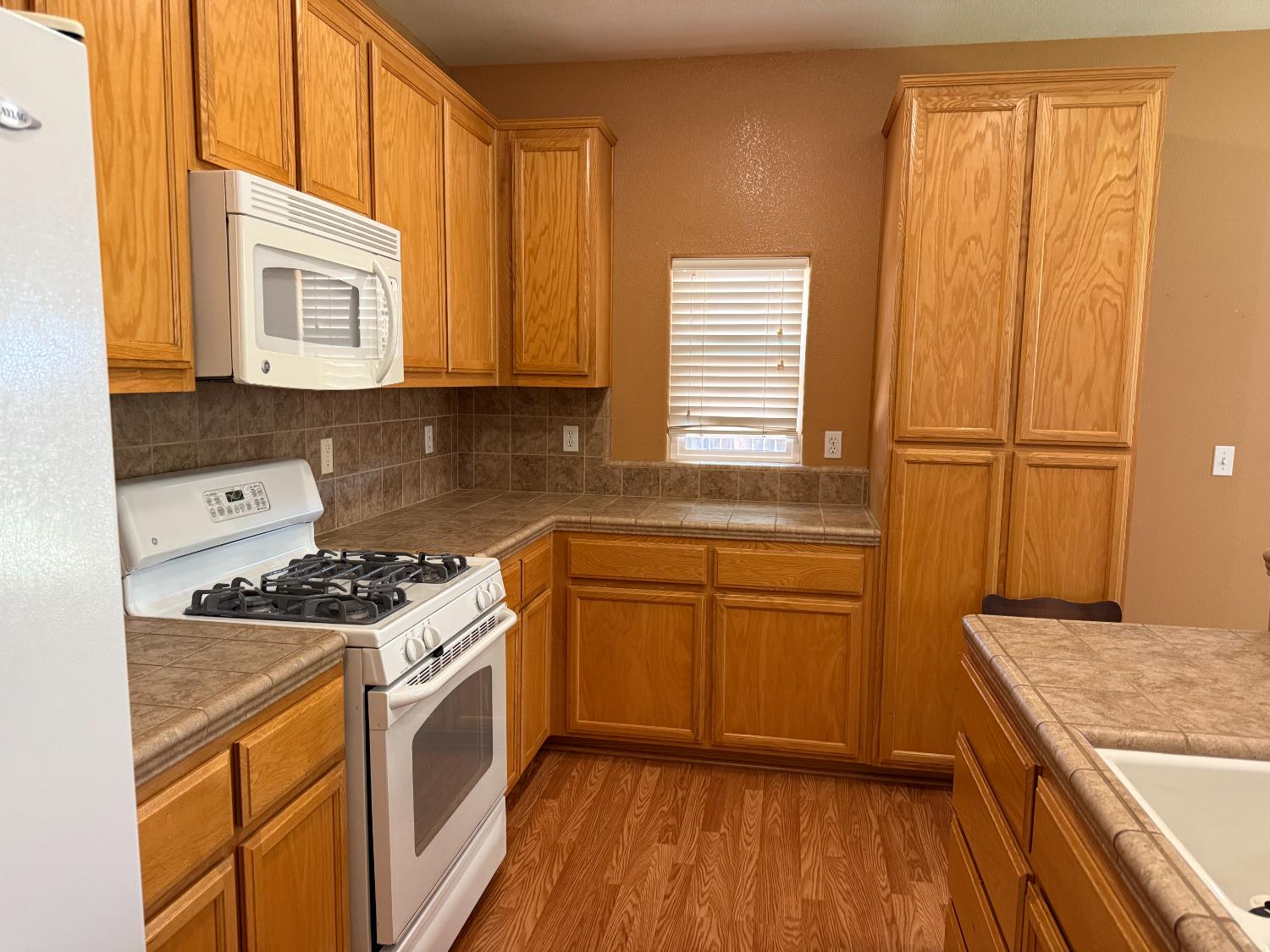 310 wawona, Corcoran, CA 93212