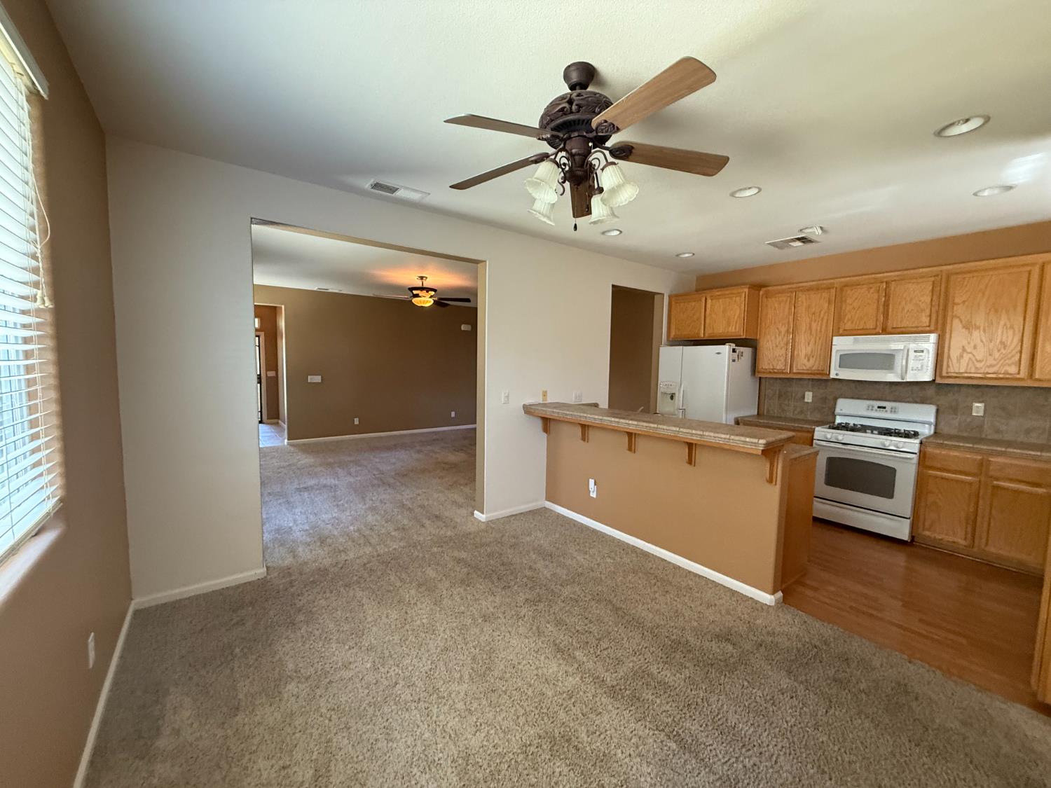 310 wawona, Corcoran, CA 93212