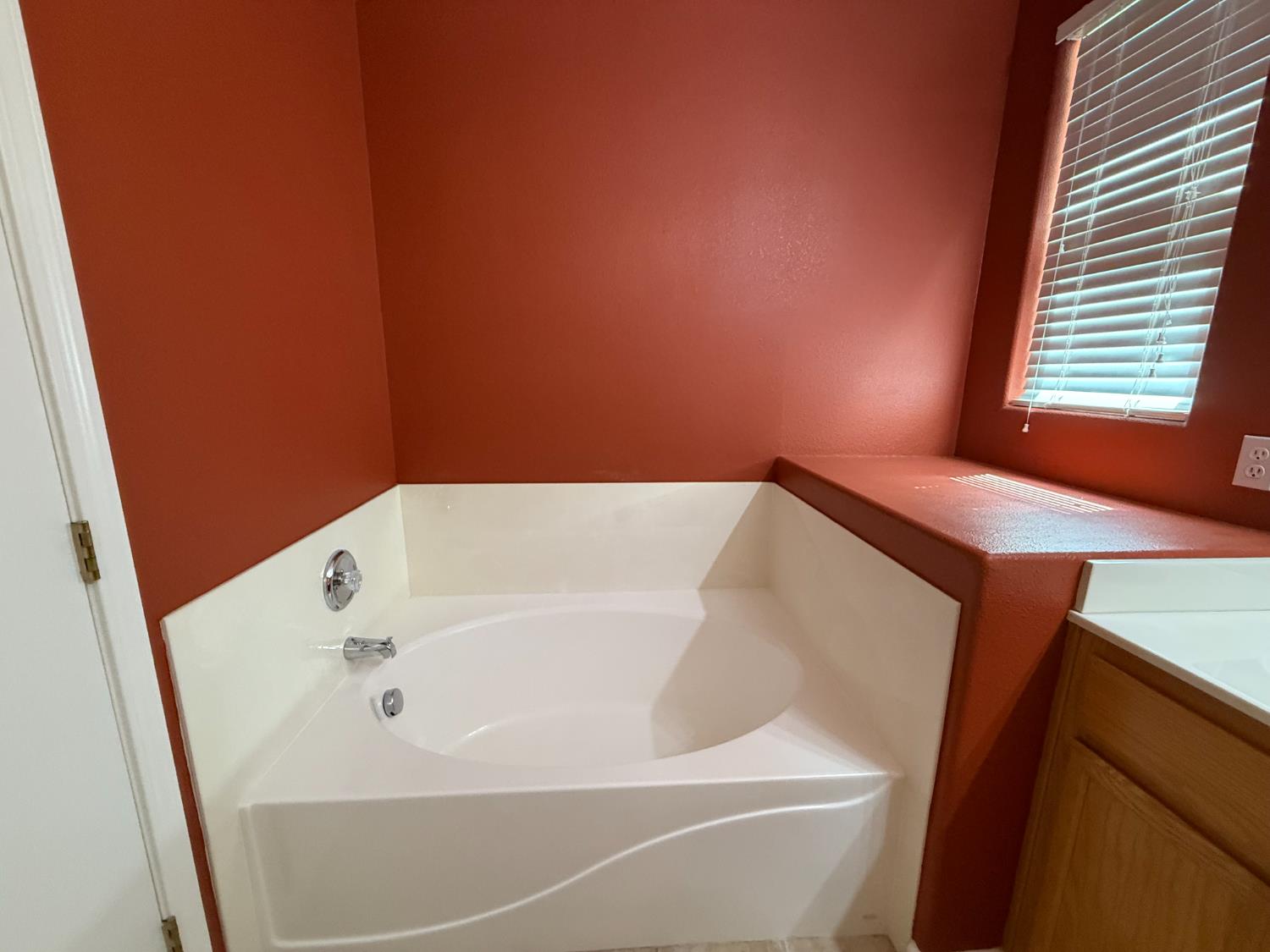 310 wawona, Corcoran, CA 93212