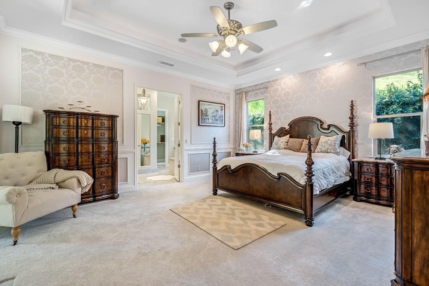 21844 Fairway Oaks Ln, Friant, CA 93626