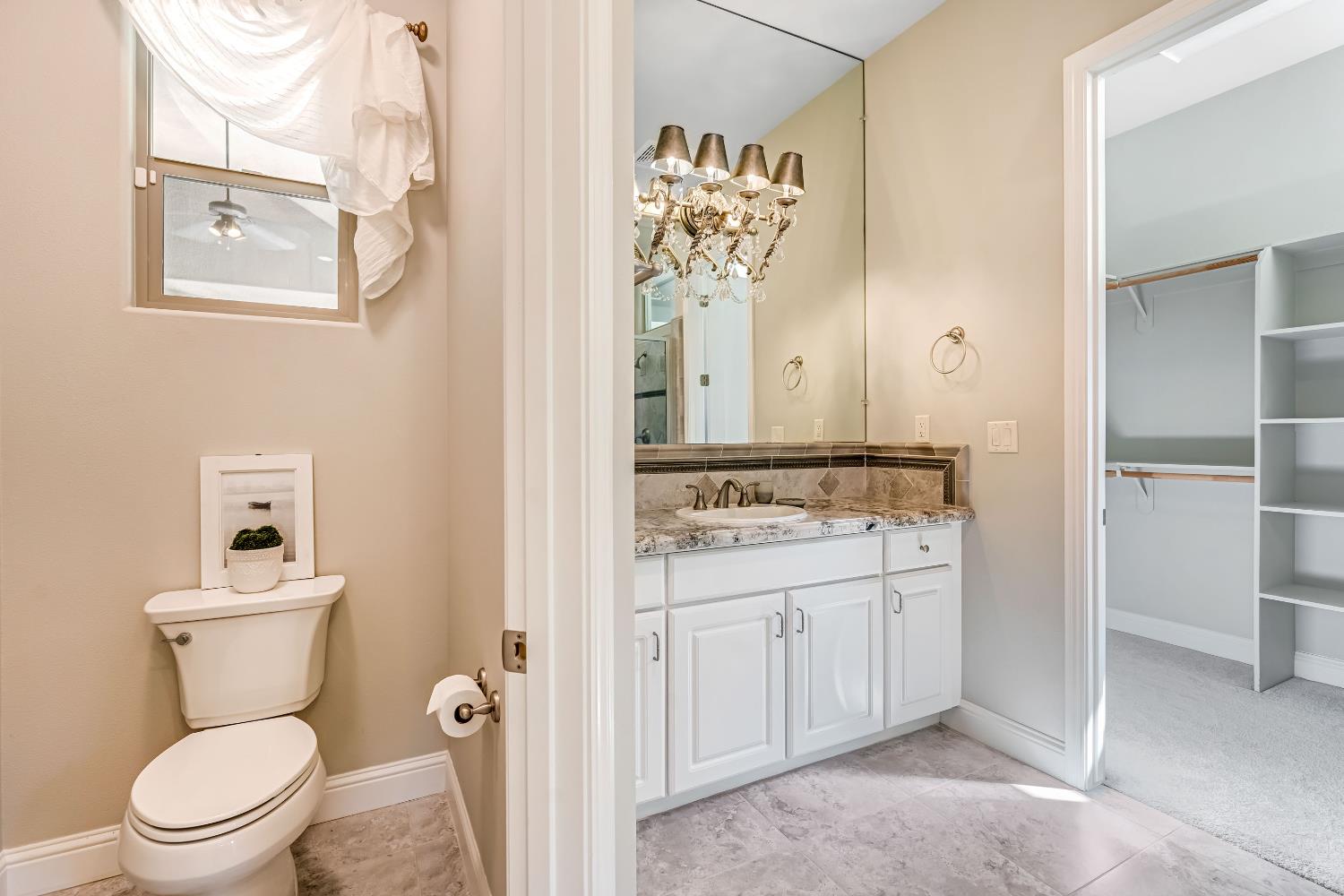 21844 Fairway Oaks Ln, Friant, CA 93626