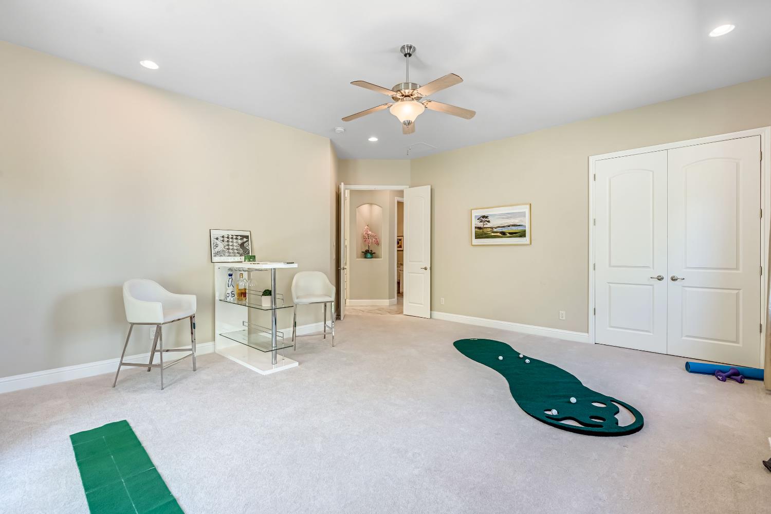 21844 Fairway Oaks Ln, Friant, CA 93626