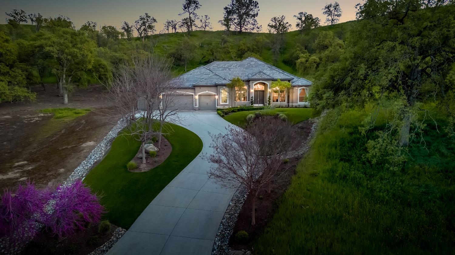 21844 Fairway Oaks Ln, Friant, CA 93626