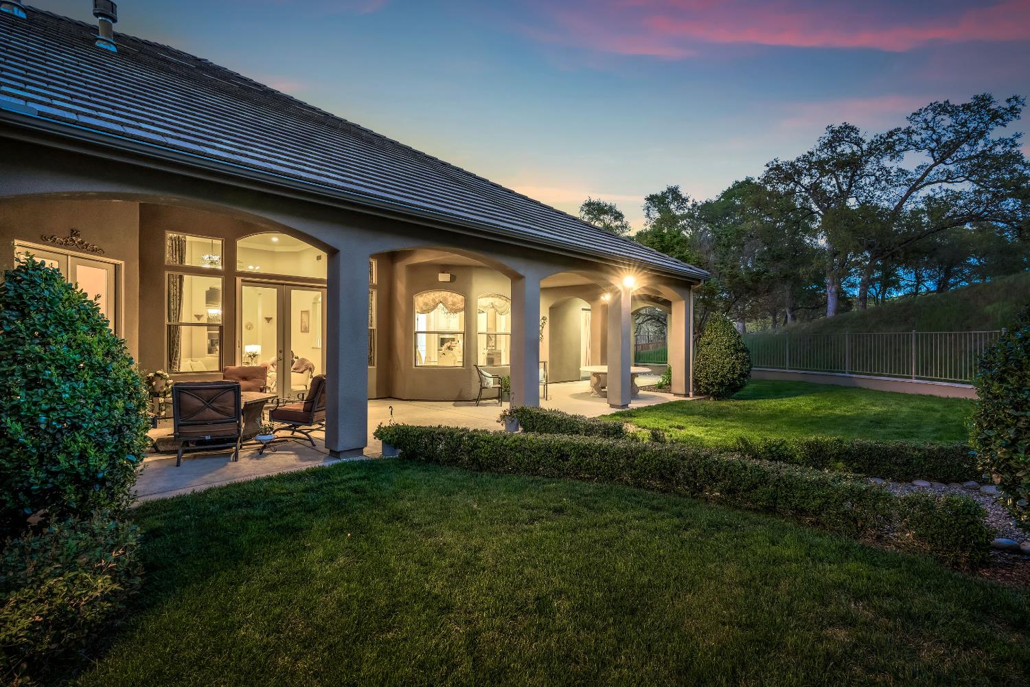 21844 Fairway Oaks Ln, Friant, CA 93626