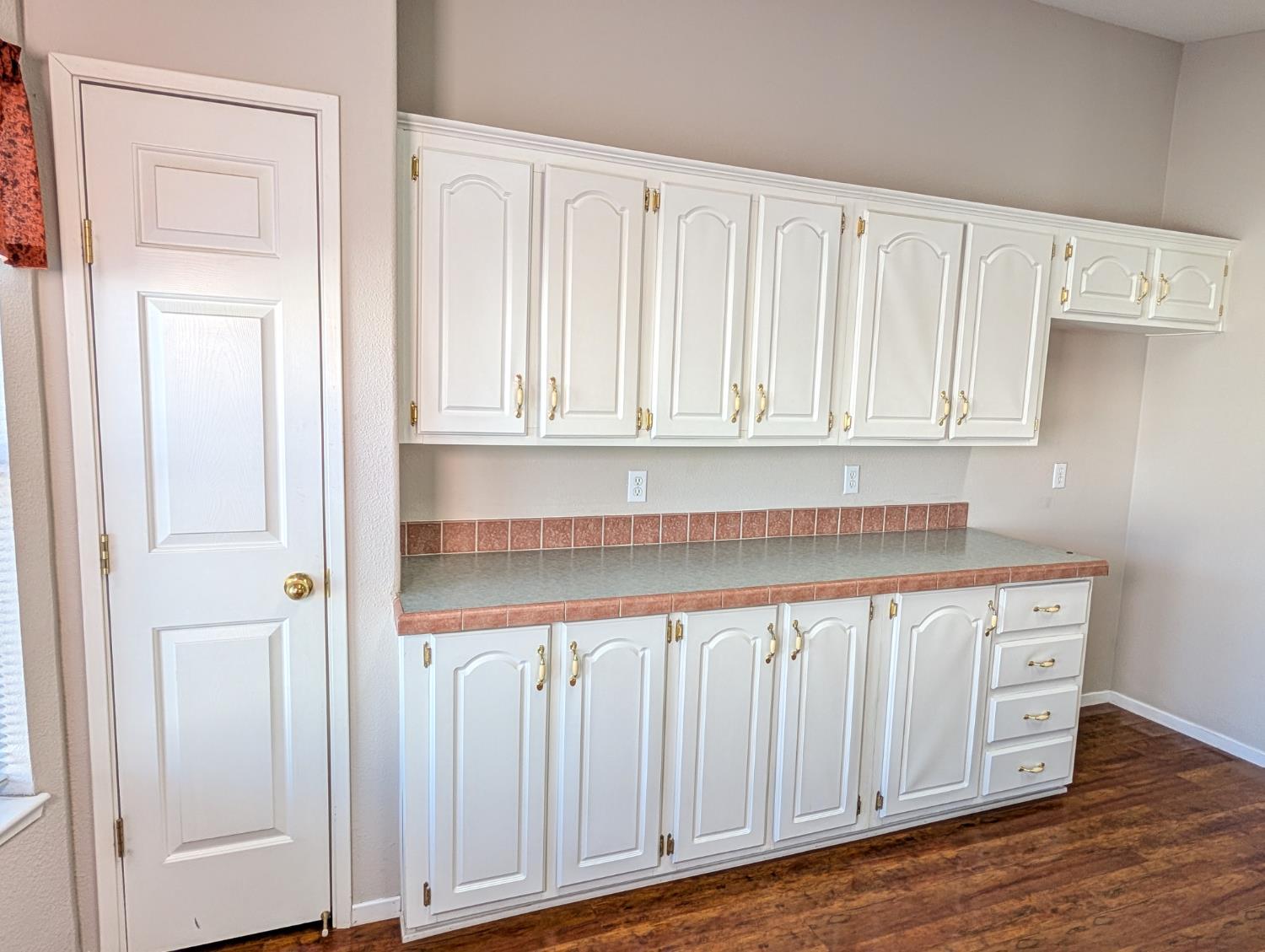 1001 Sylmar Ave #131, Clovis, CA 93612