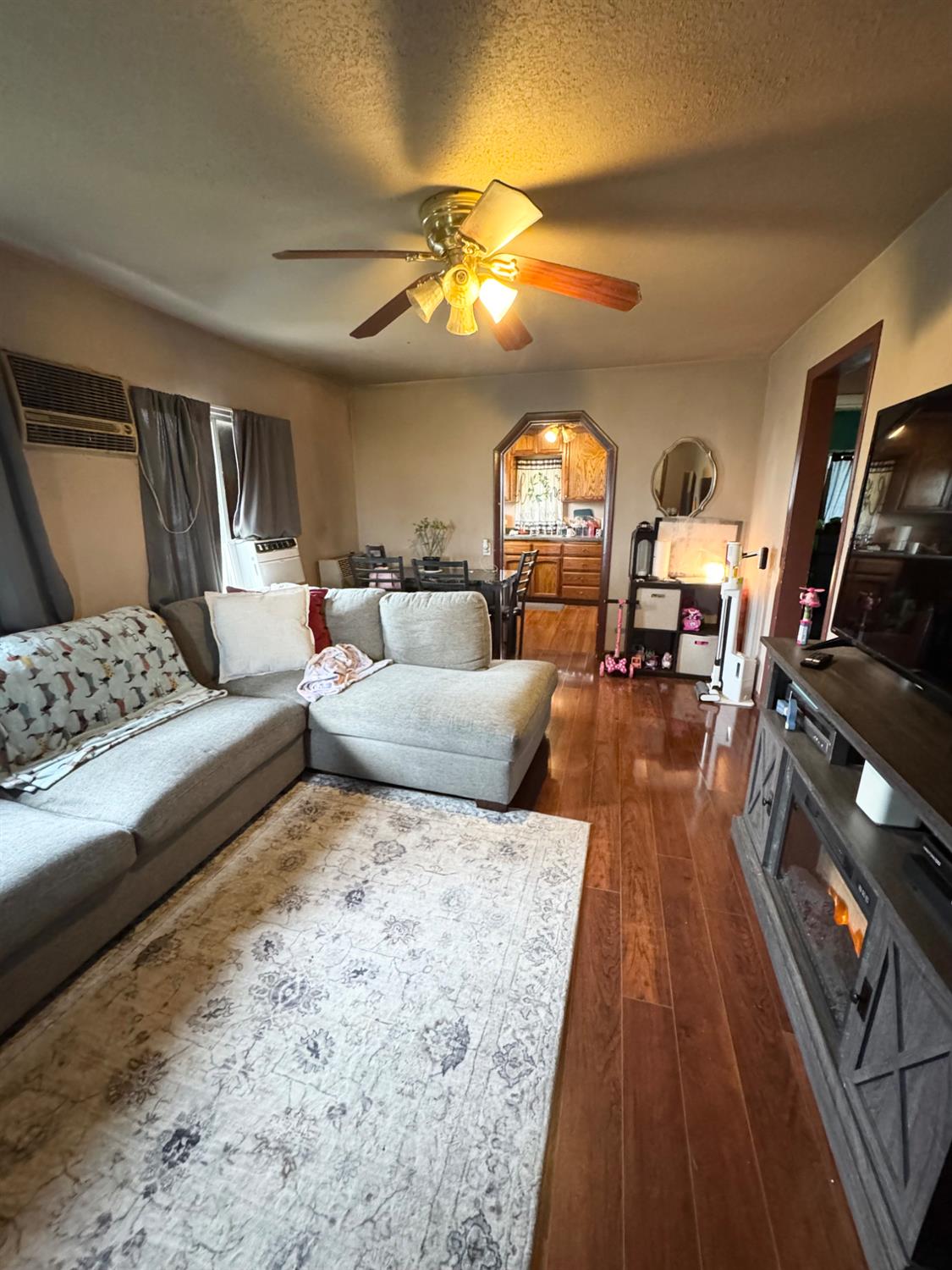 16748 N Lake St, Madera, CA 93638