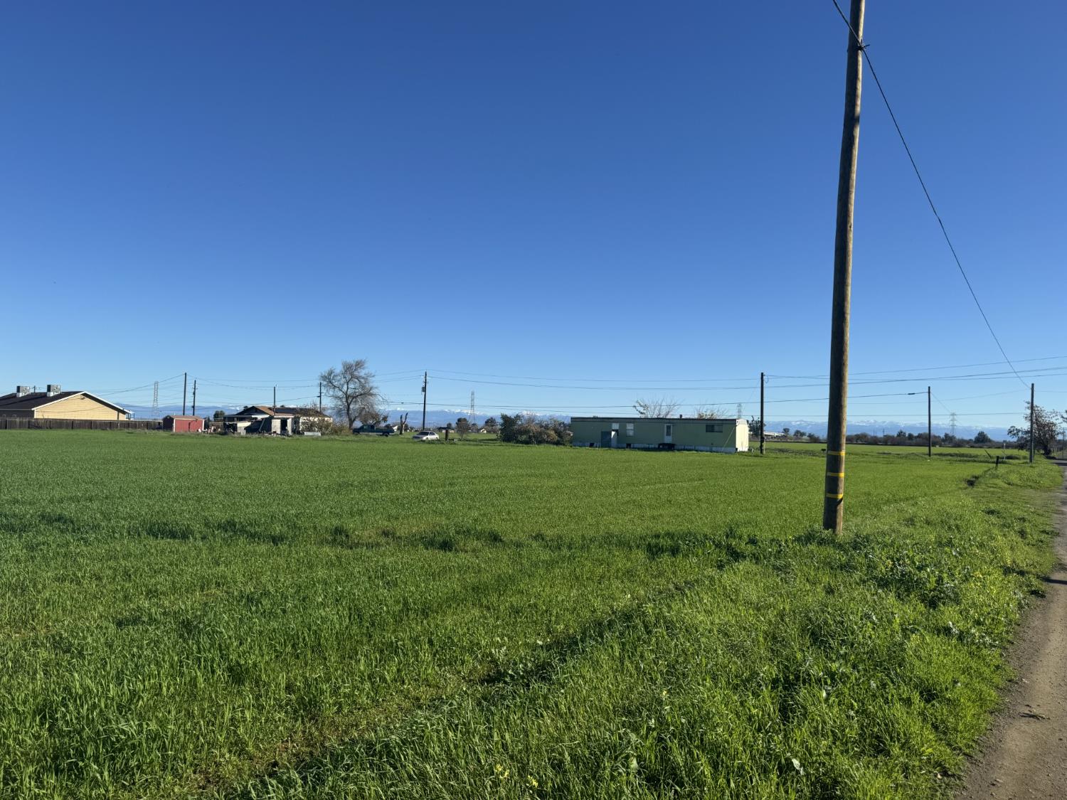 16748 N Lake St, Madera, CA 93638