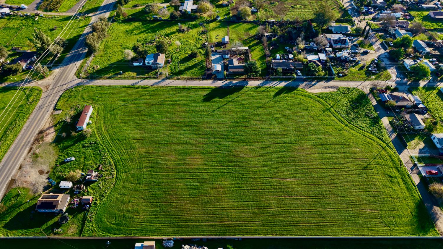 16748 N Lake St, Madera, CA 93638