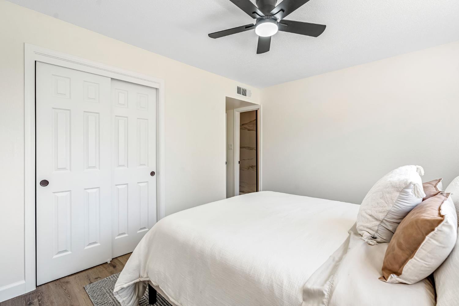 1442 S Recreation Ave, Fresno, CA 93702