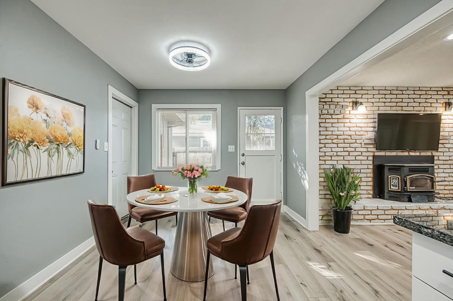 5435 N Bond St, Fresno, CA 93710