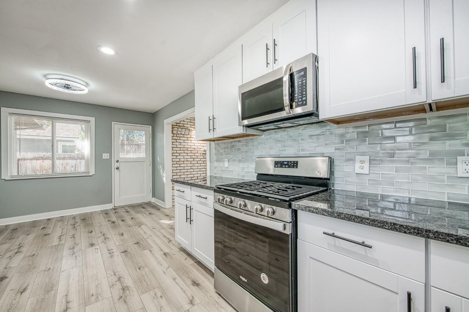 5435 N Bond St, Fresno, CA 93710