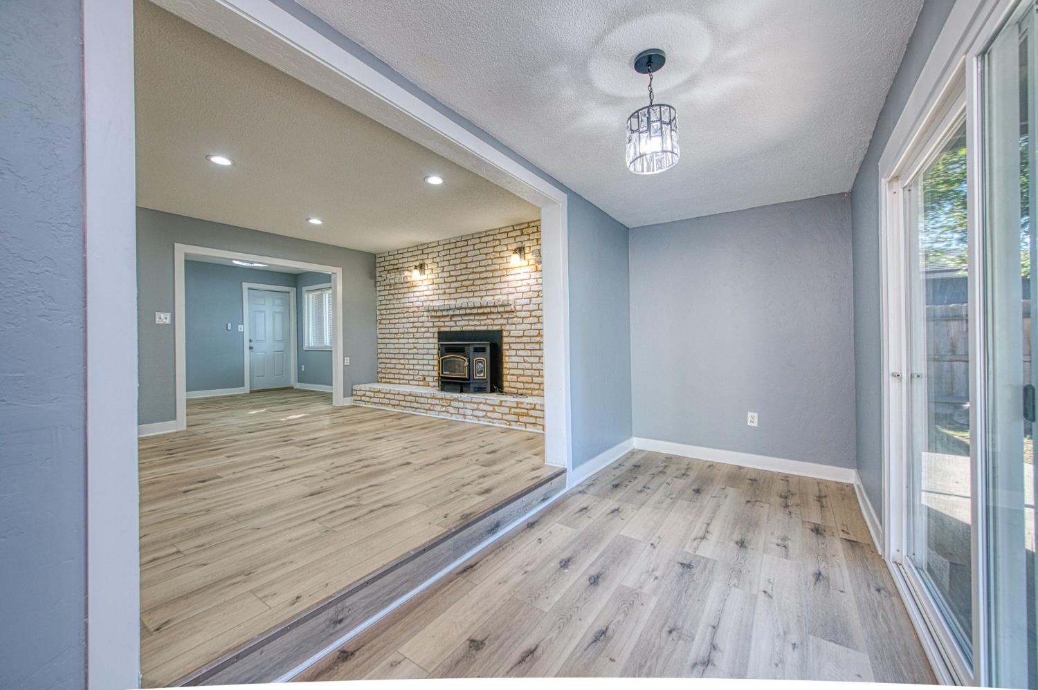 5435 N Bond St, Fresno, CA 93710