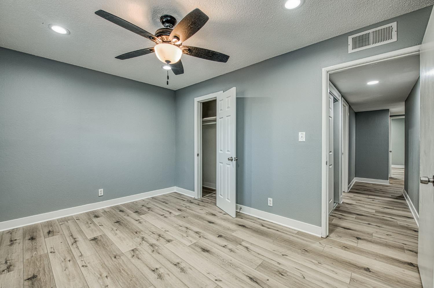 5435 N Bond St, Fresno, CA 93710