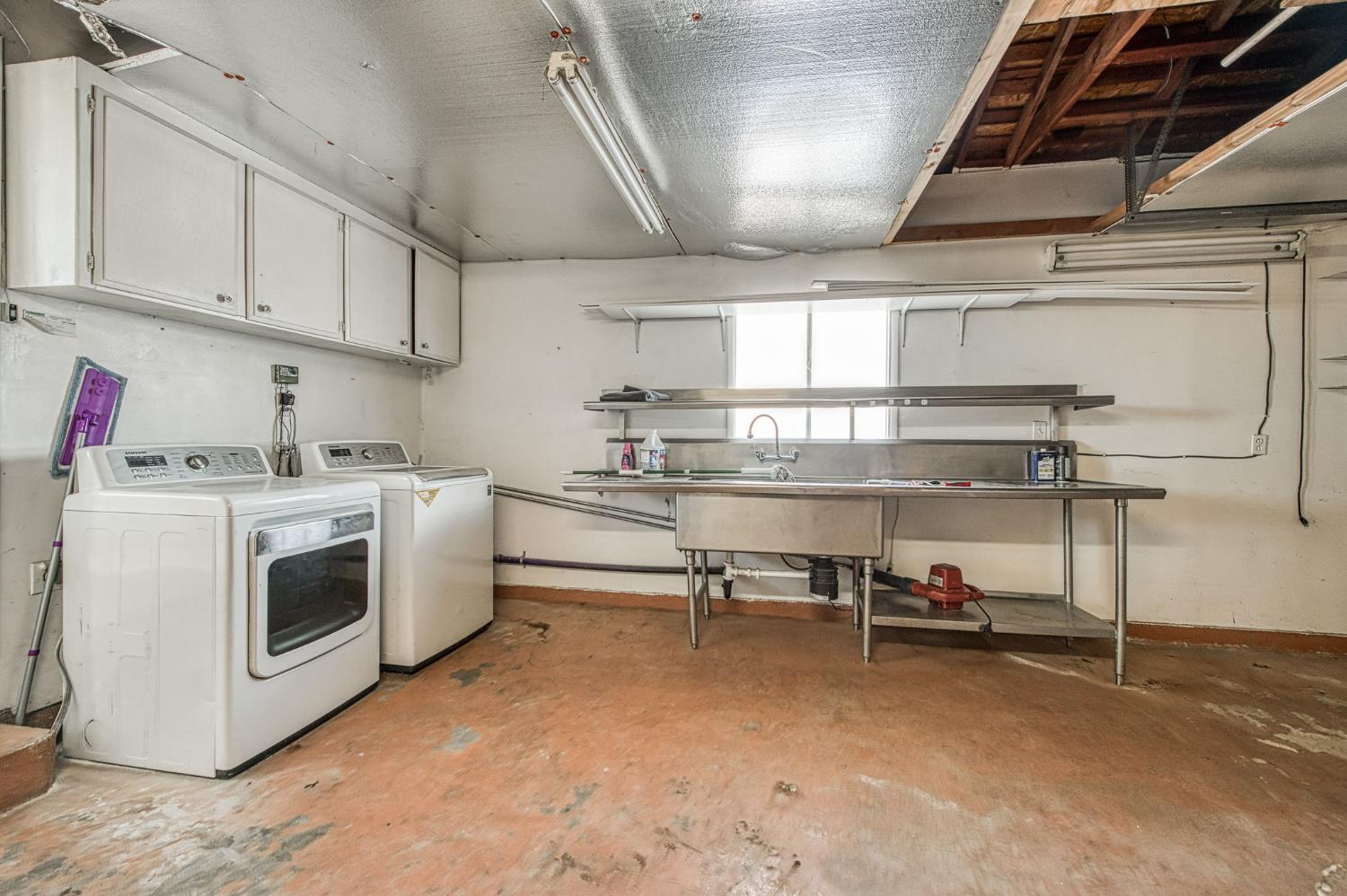 5435 N Bond St, Fresno, CA 93710