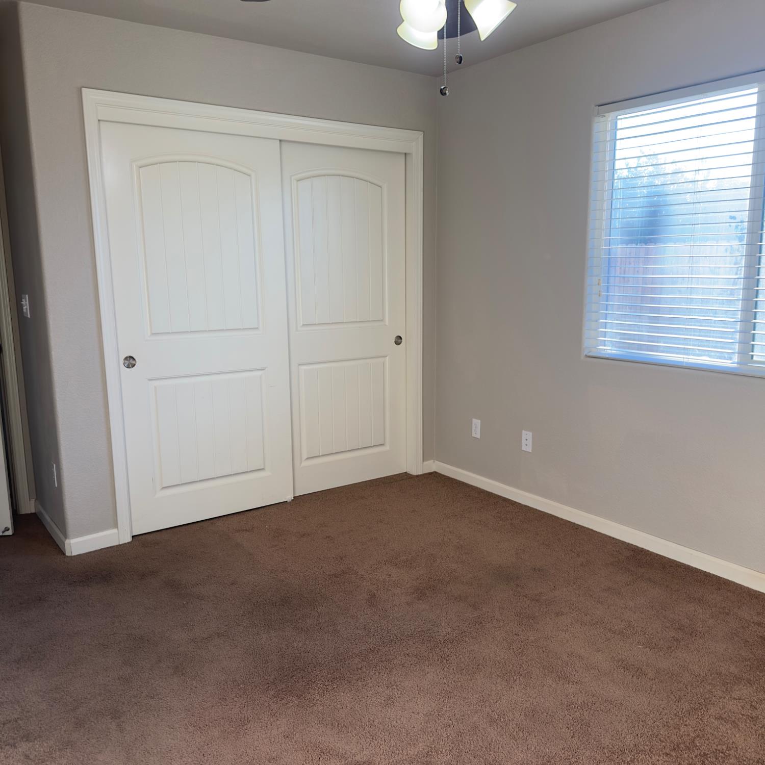 53 Dalton Ave, Sanger, CA 93657