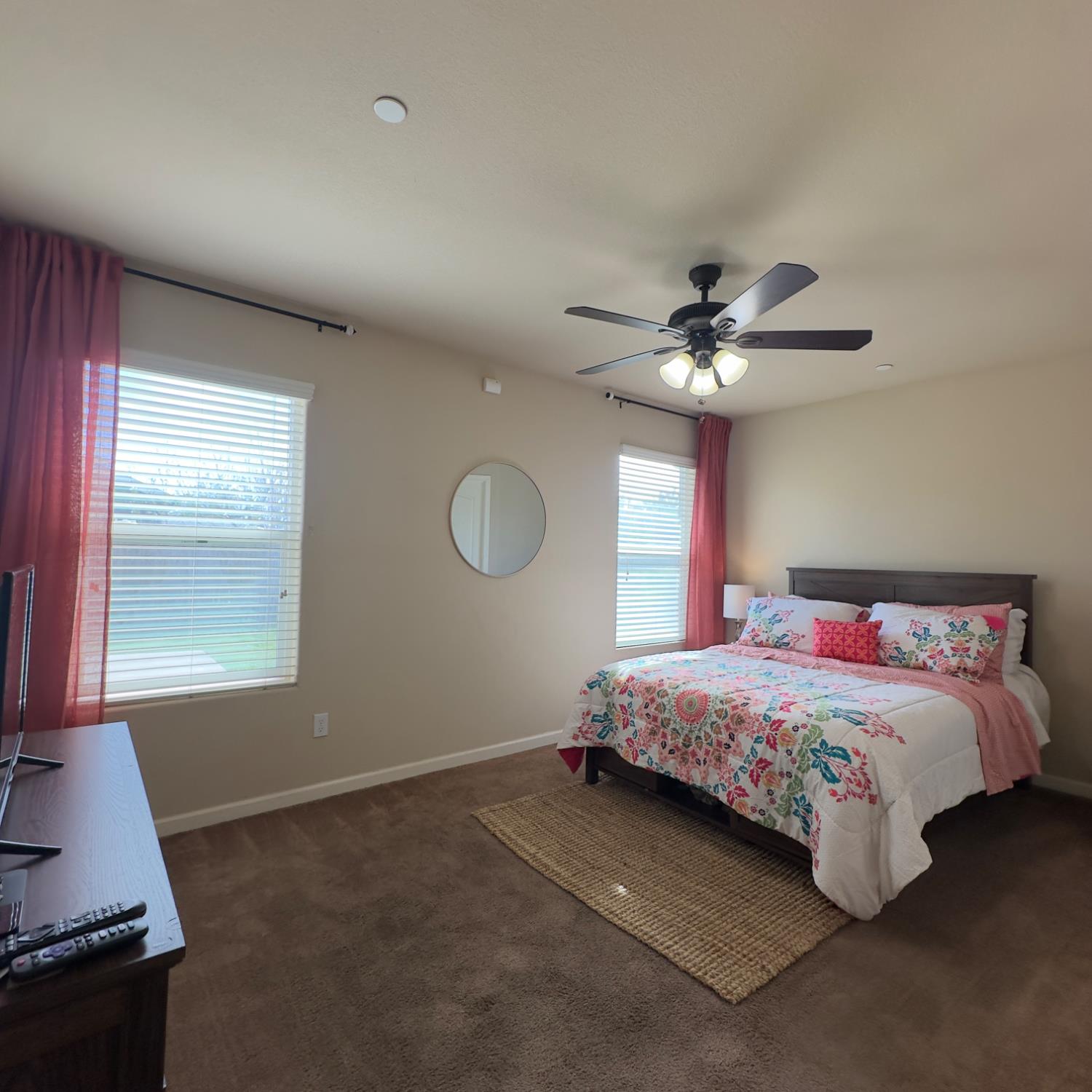 53 Dalton Ave, Sanger, CA 93657