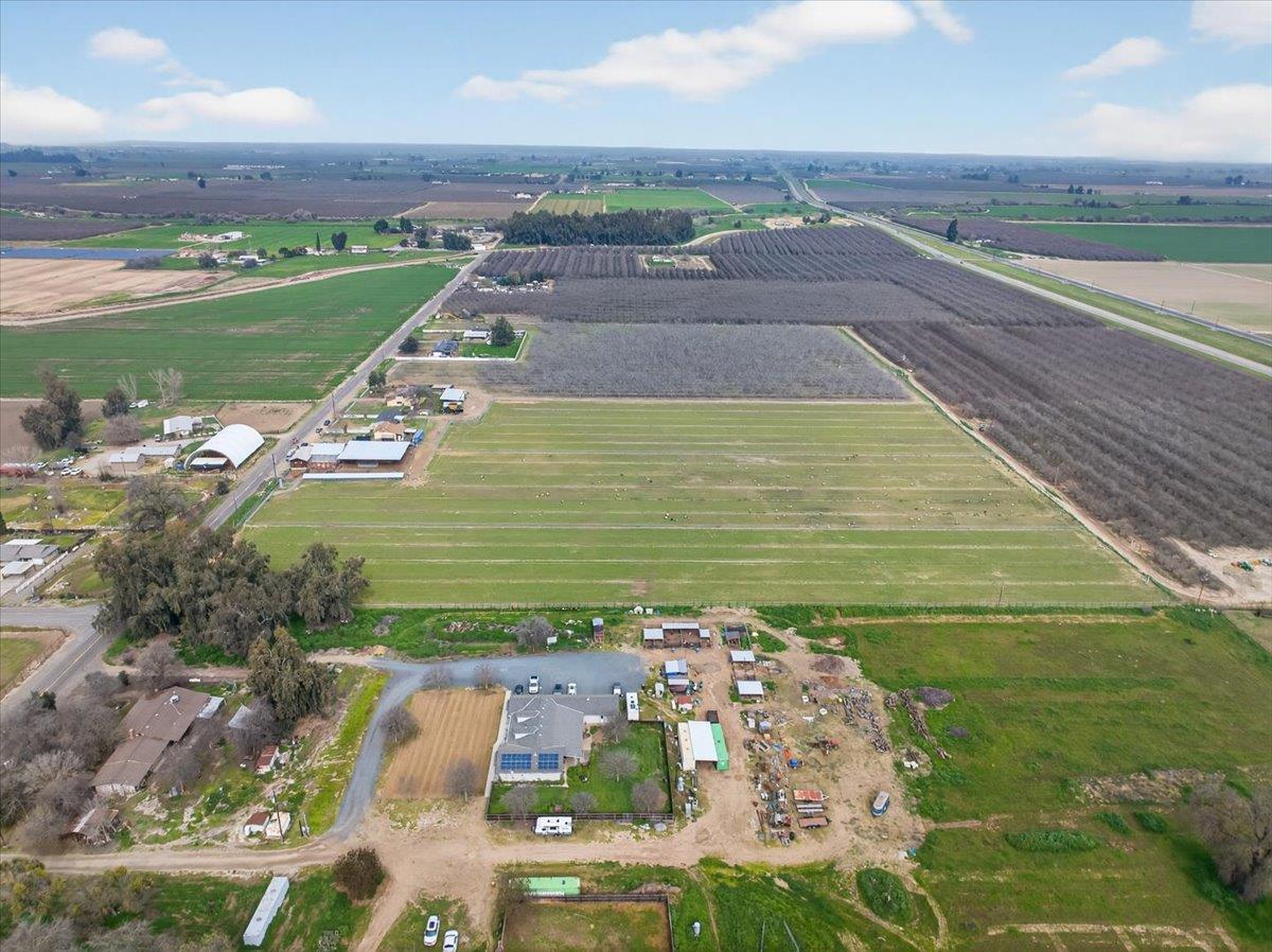 6873 20Th Ave, Lemoore, CA 93245