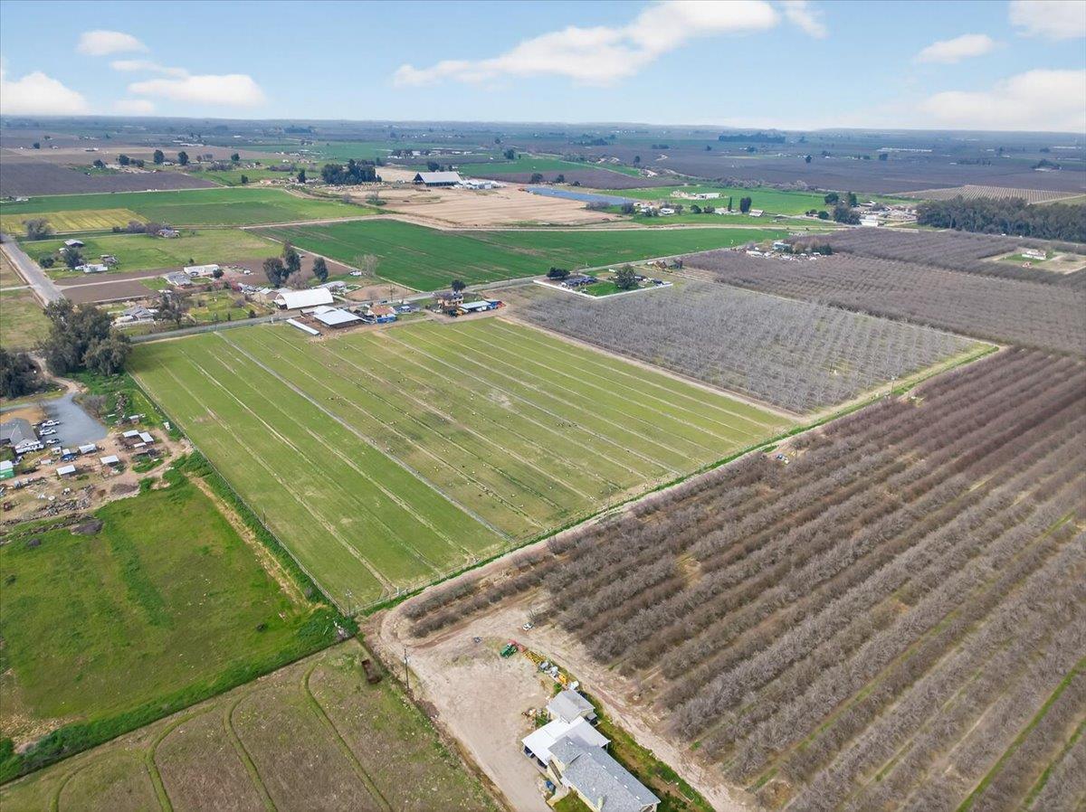 6873 20Th Ave, Lemoore, CA 93245