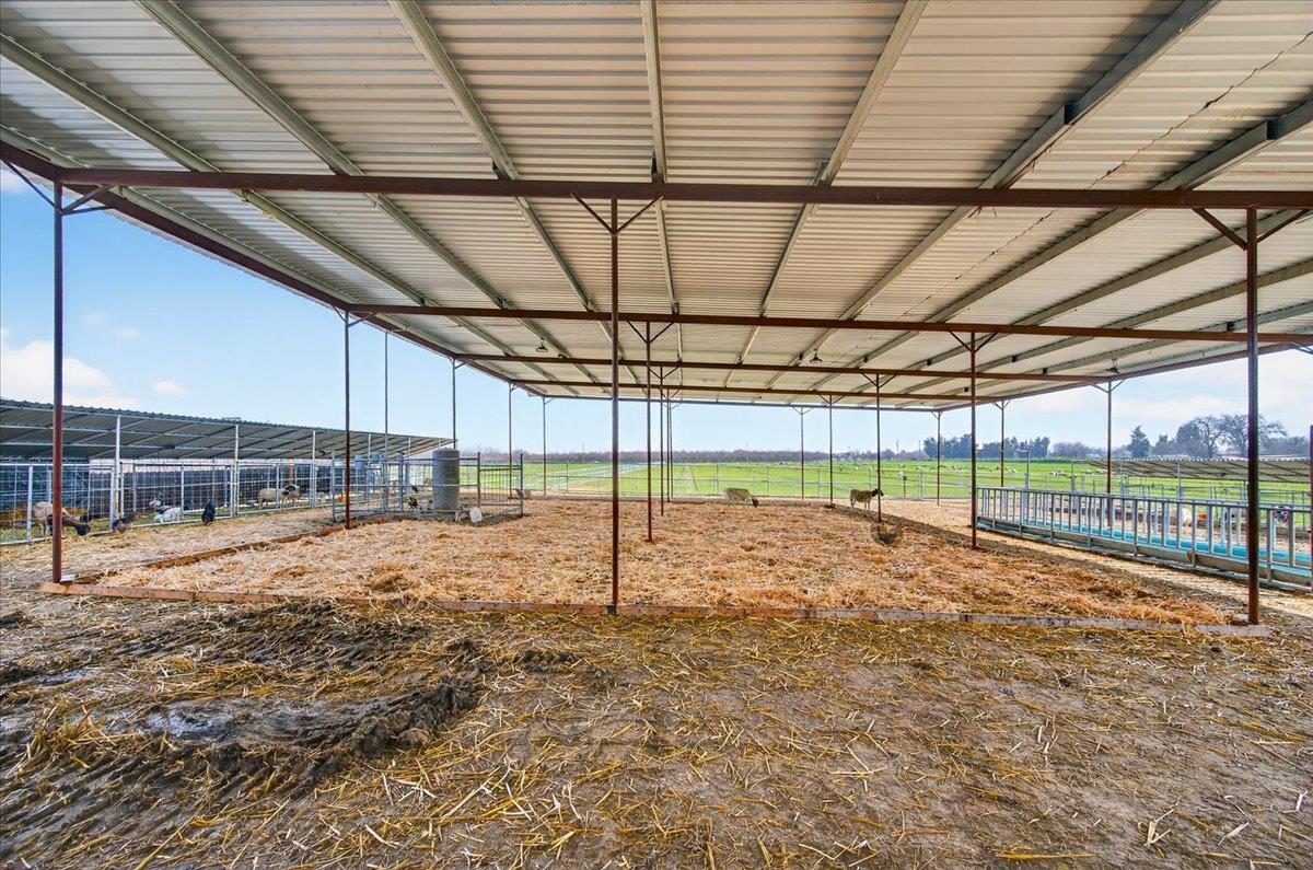 6873 20Th Ave, Lemoore, CA 93245