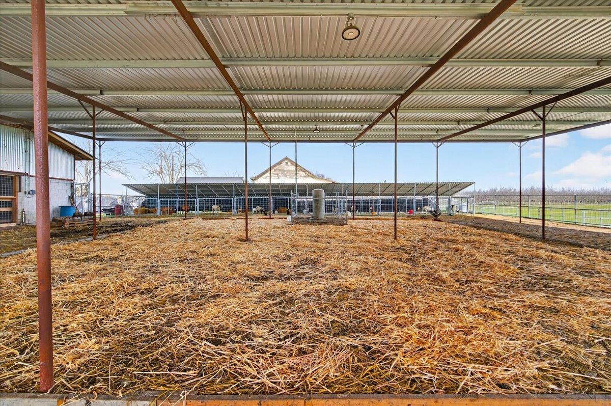 6873 20Th Ave, Lemoore, CA 93245