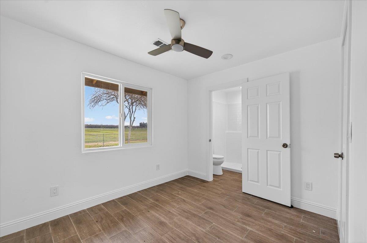 6873 20Th Ave, Lemoore, CA 93245