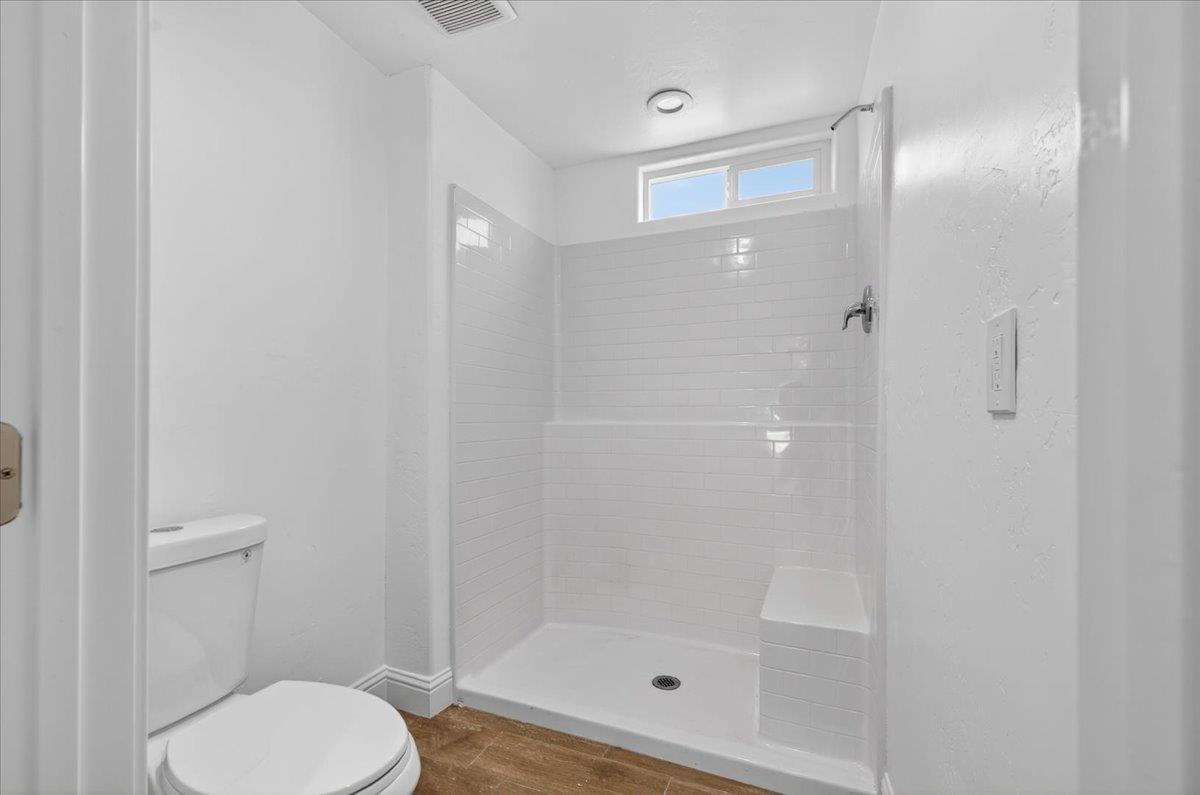 6873 20Th Ave, Lemoore, CA 93245