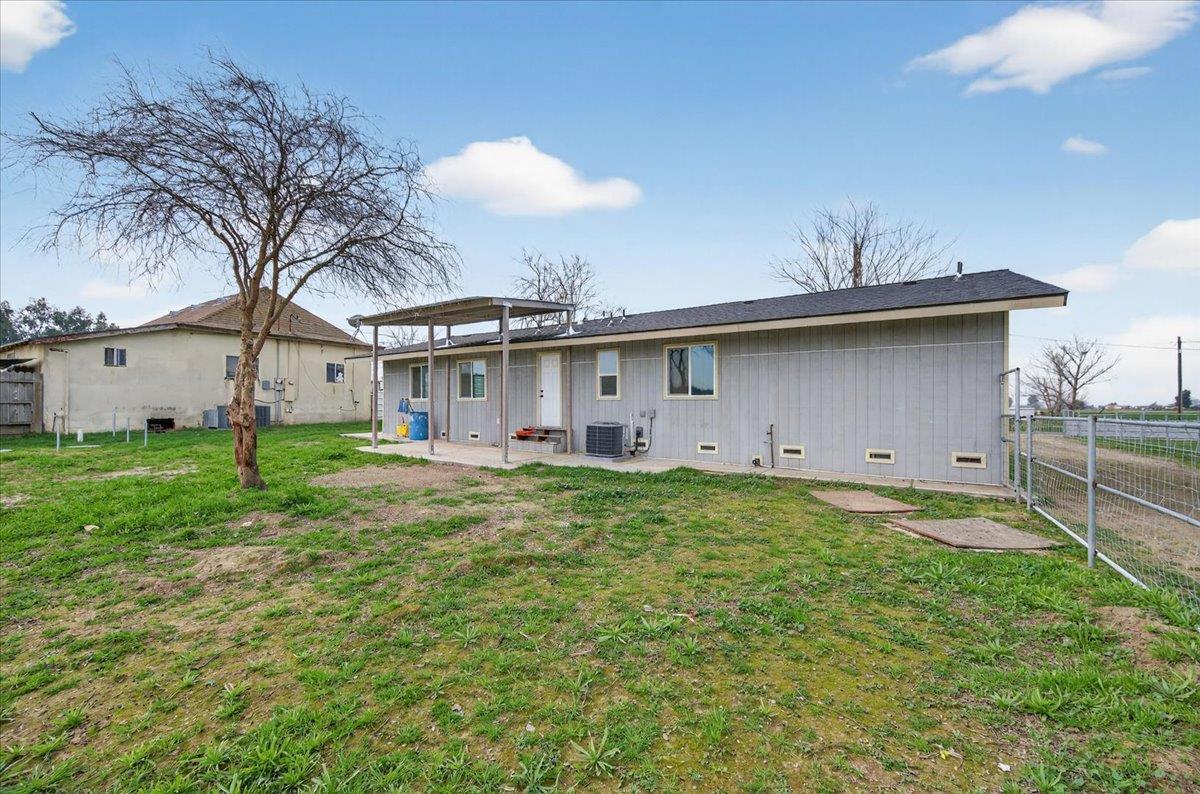 6873 20Th Ave, Lemoore, CA 93245