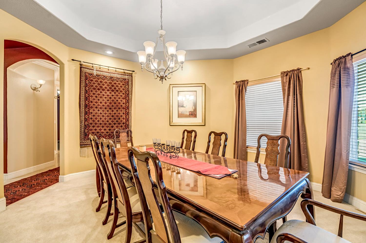 7559 N Antioch Ave, Fresno, CA 93722