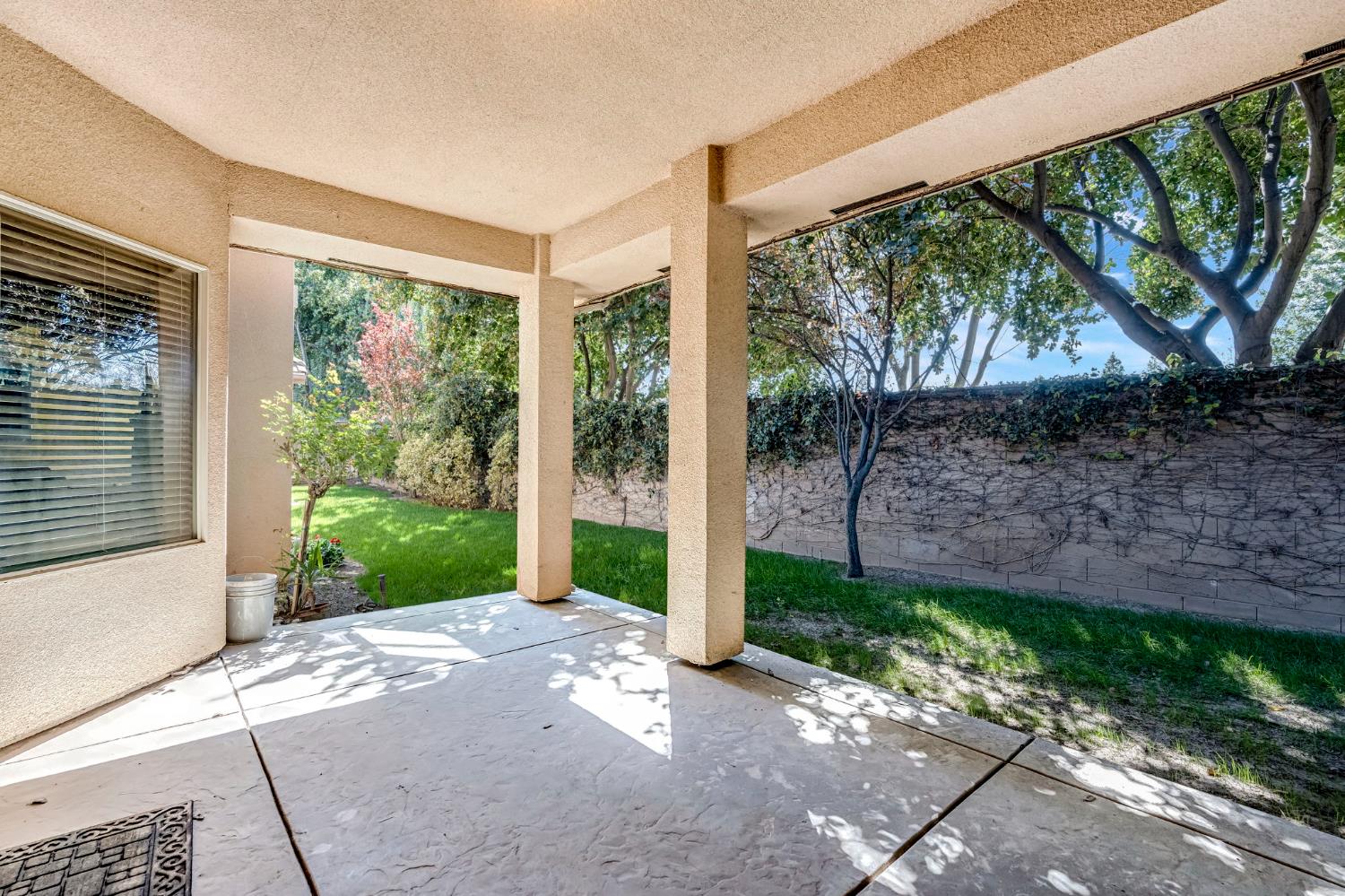 7559 N Antioch Ave, Fresno, CA 93722