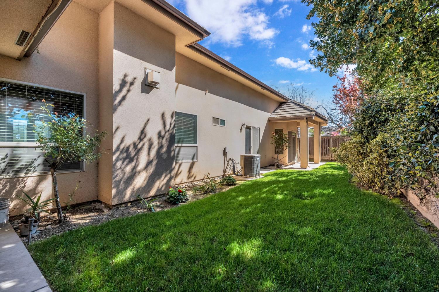 7559 N Antioch Ave, Fresno, CA 93722