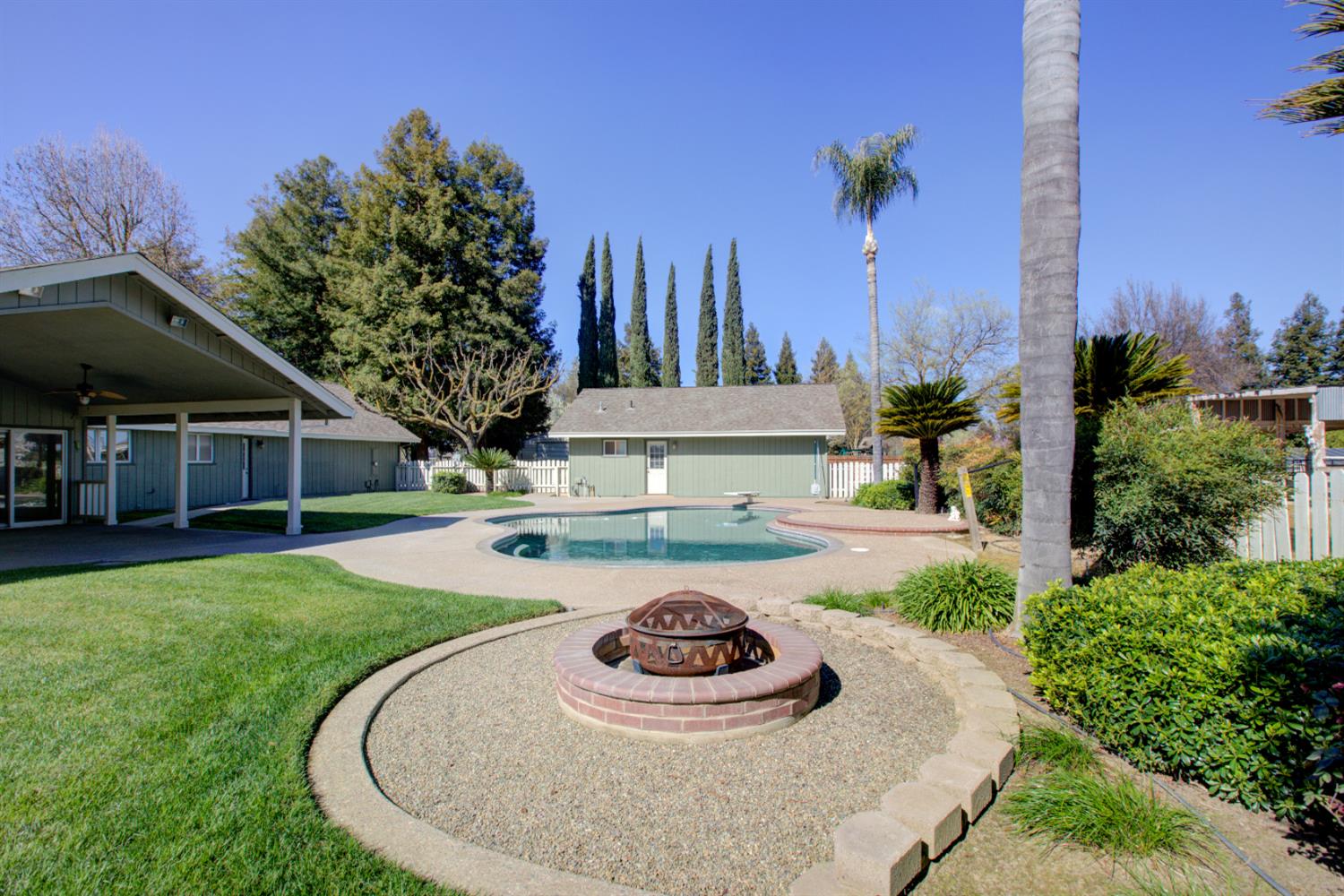 1680 Station Ave, Atwater, CA 95301