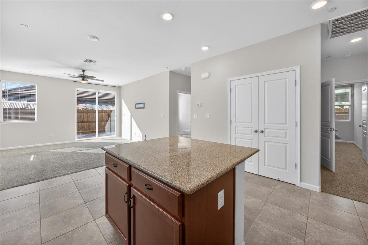 118 Peerless St, Madera, CA 93638