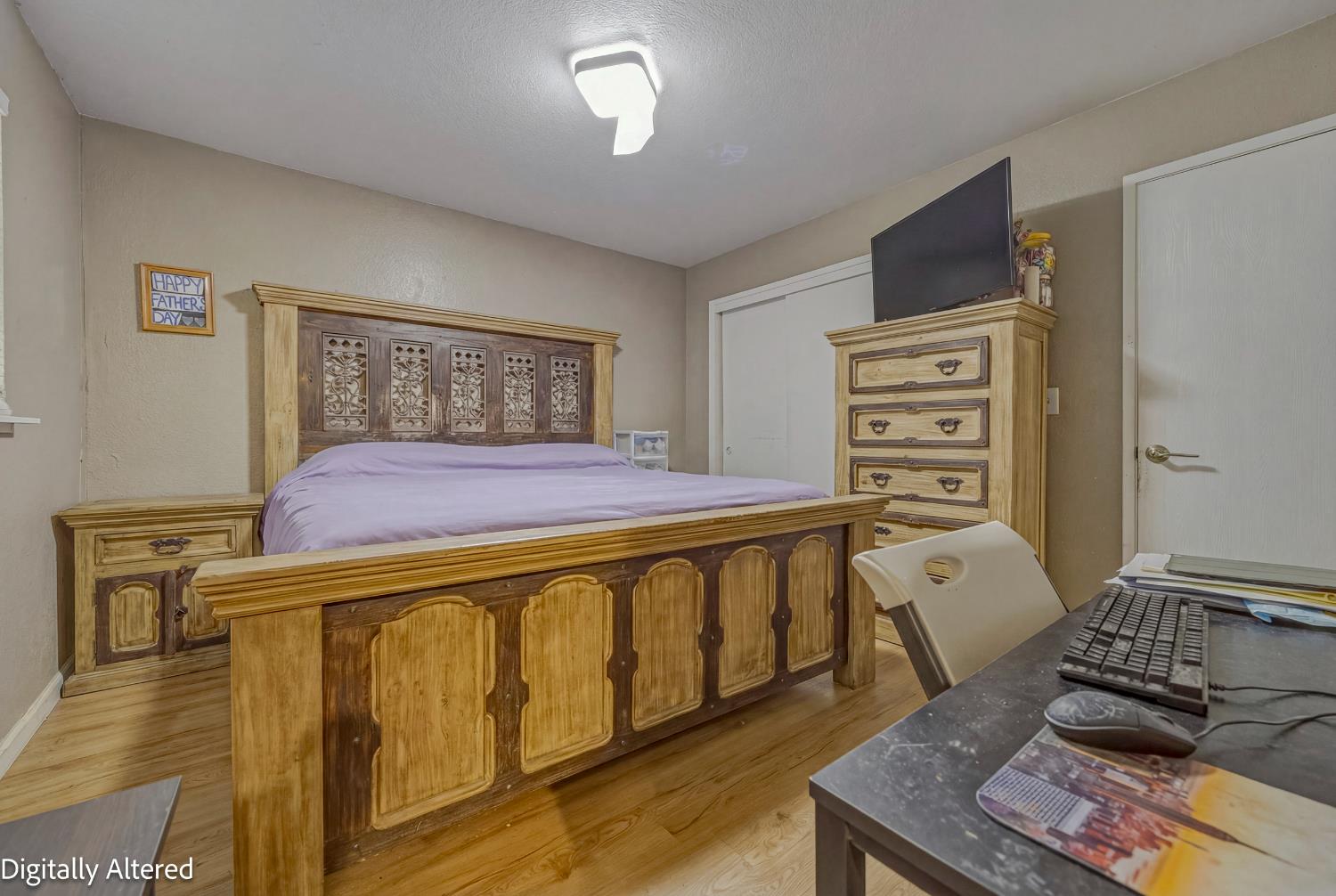 1741 Hickory Ave, Livingston, CA 95334