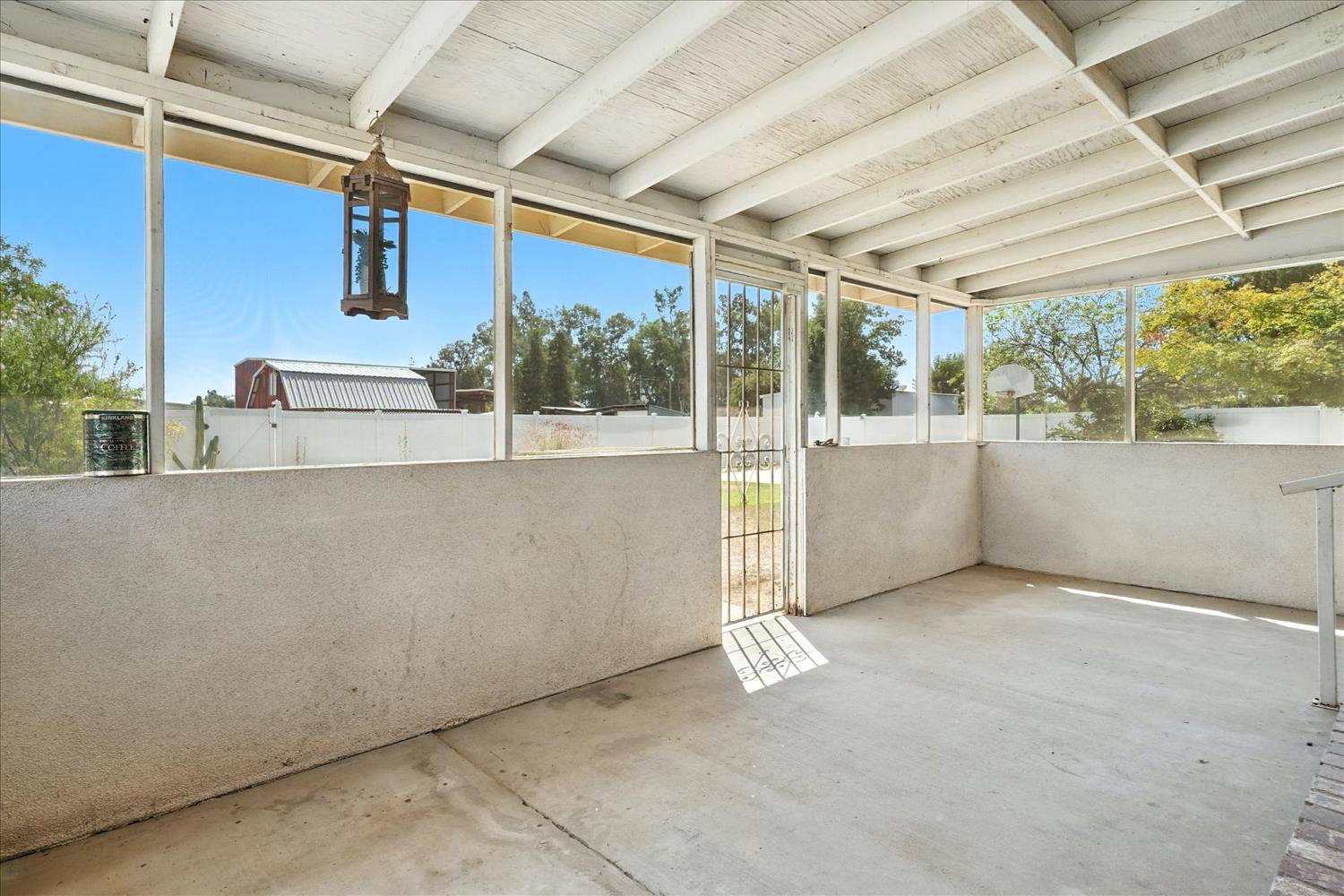 2176 2224 N Bethel Ave, Sanger, CA 93657