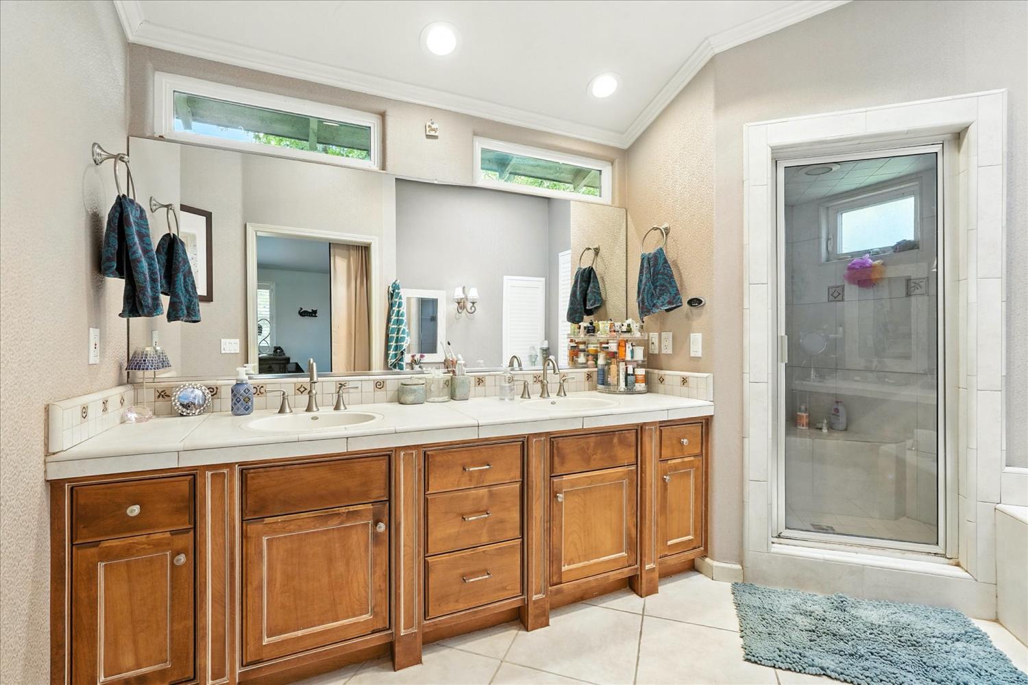 2176 2224 N Bethel Ave, Sanger, CA 93657