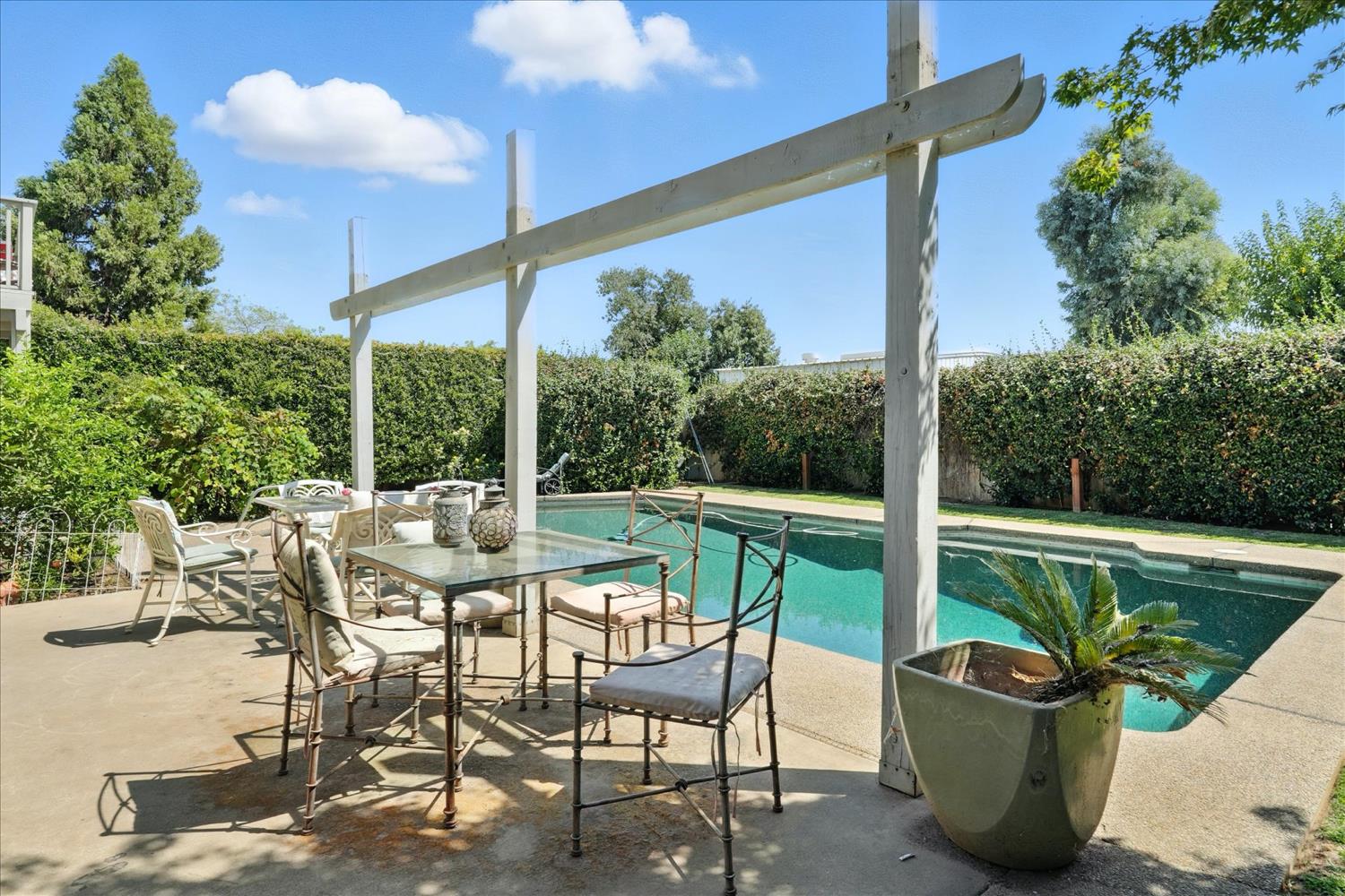 2176 2224 N Bethel Ave, Sanger, CA 93657