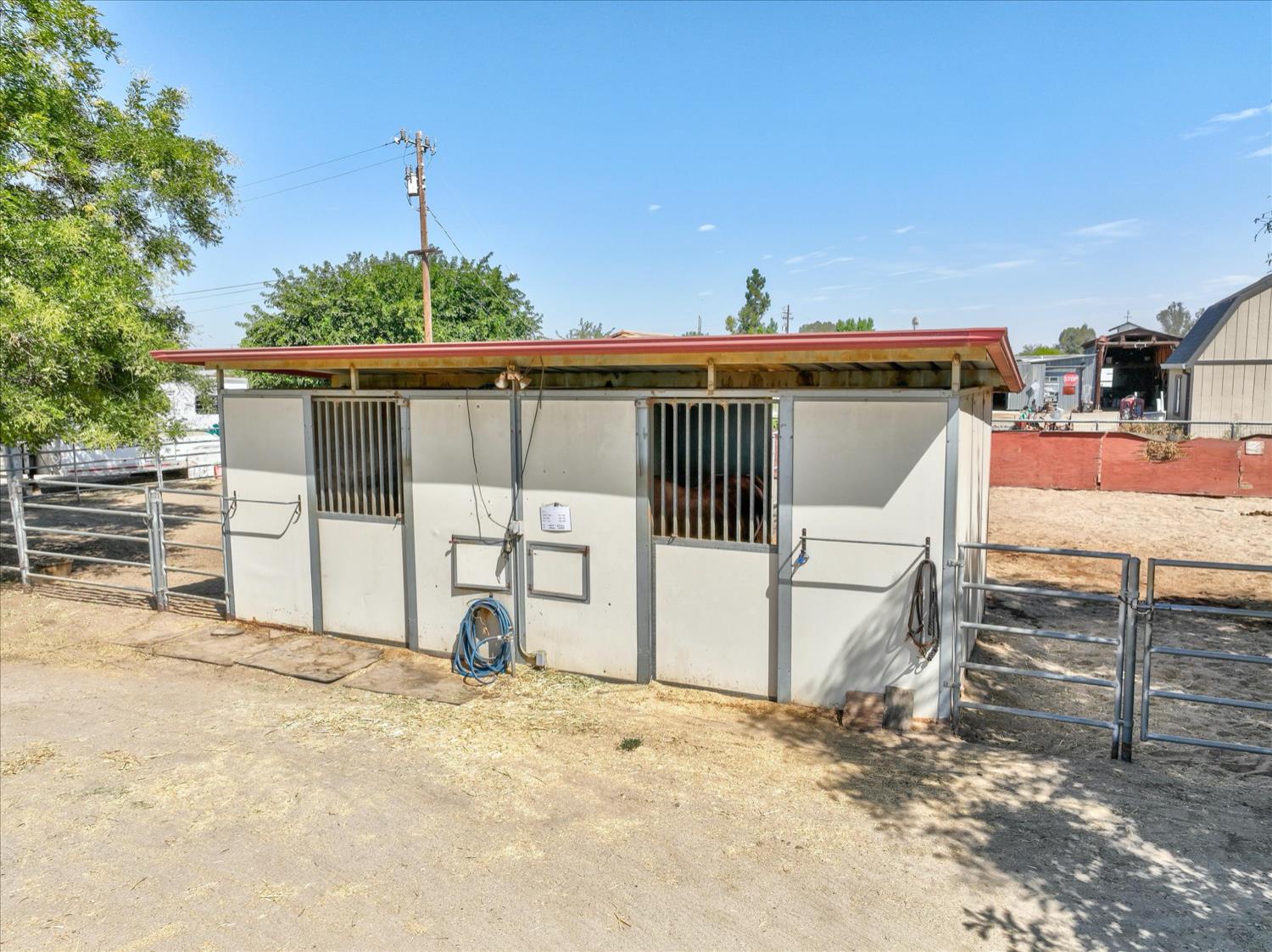 2176 2224 N Bethel Ave, Sanger, CA 93657
