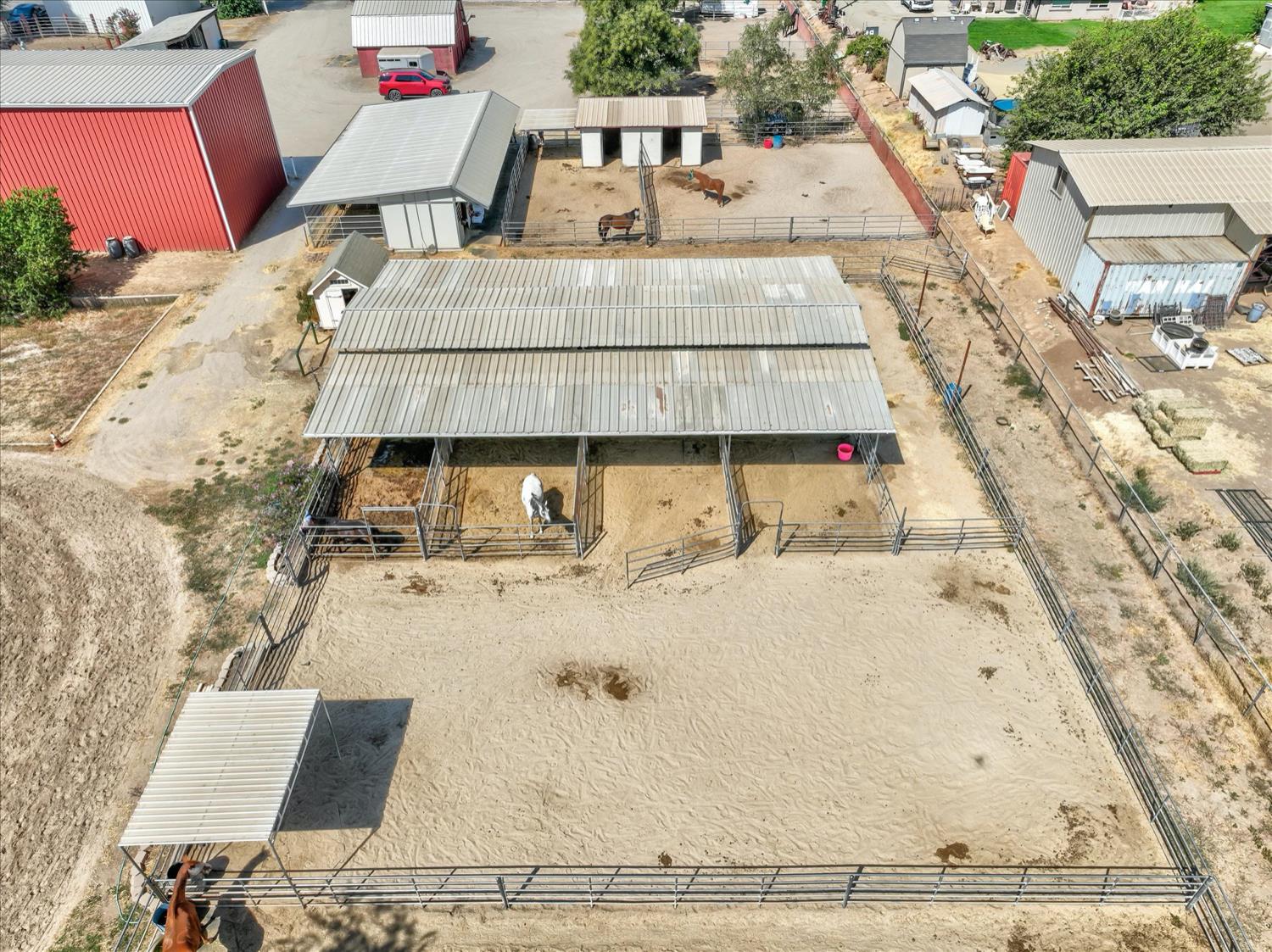 2176 2224 N Bethel Ave, Sanger, CA 93657