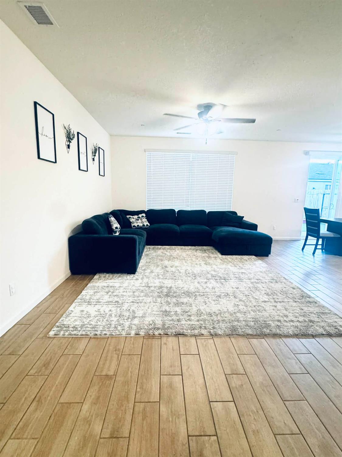 6657 E Home Ave, Fresno, CA 93727