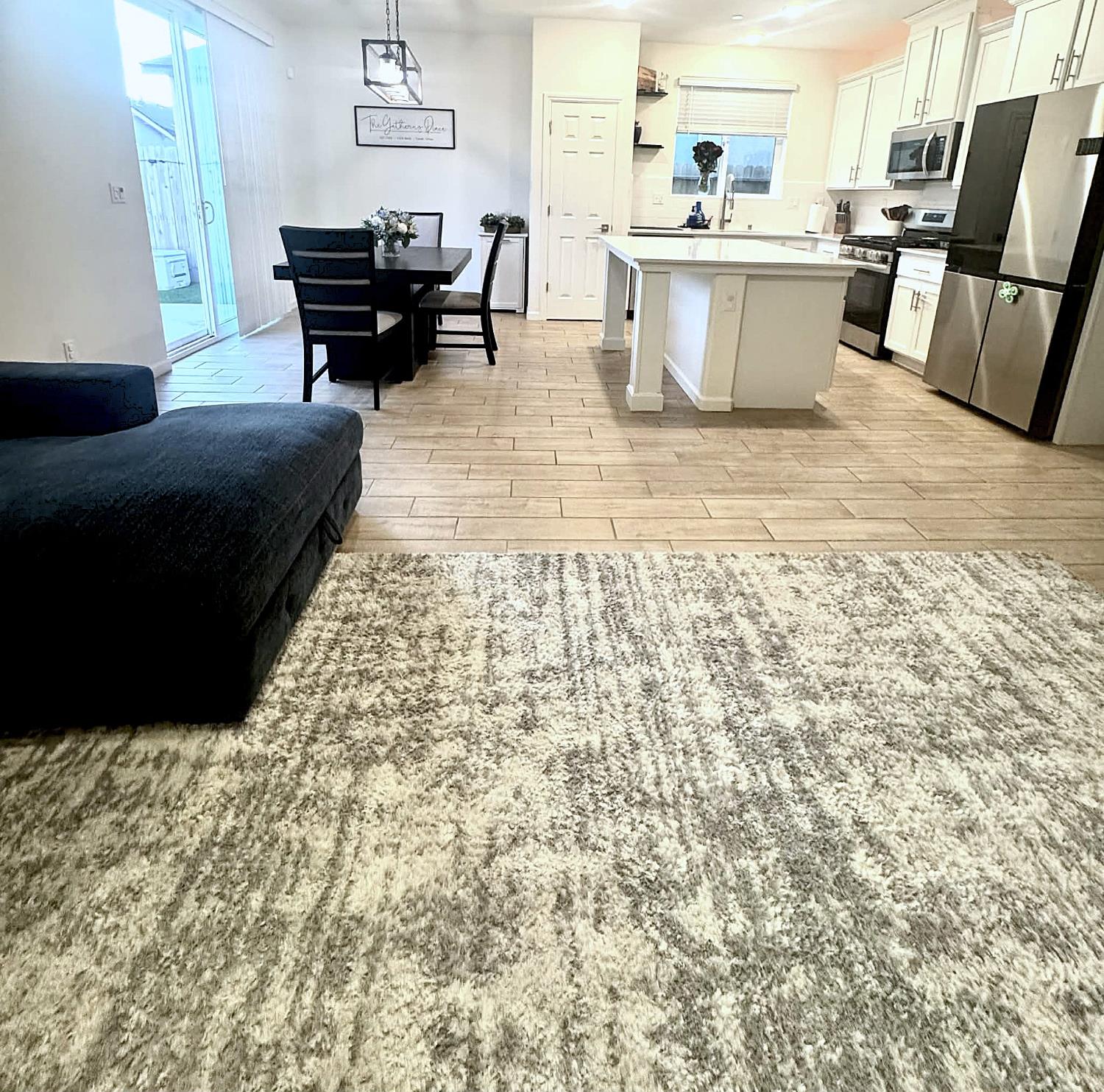 6657 E Home Ave, Fresno, CA 93727