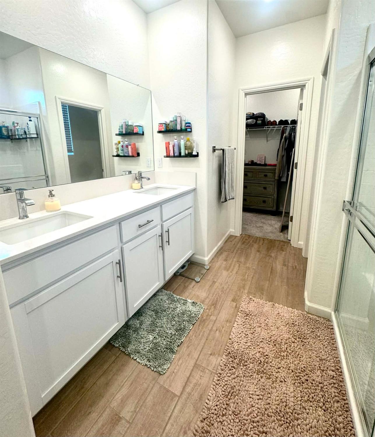 6657 E Home Ave, Fresno, CA 93727