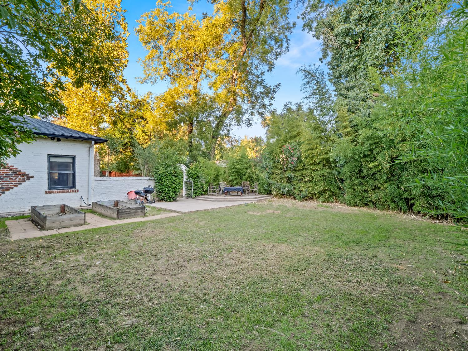 4012 N Wishon Ave, Fresno, CA 93704