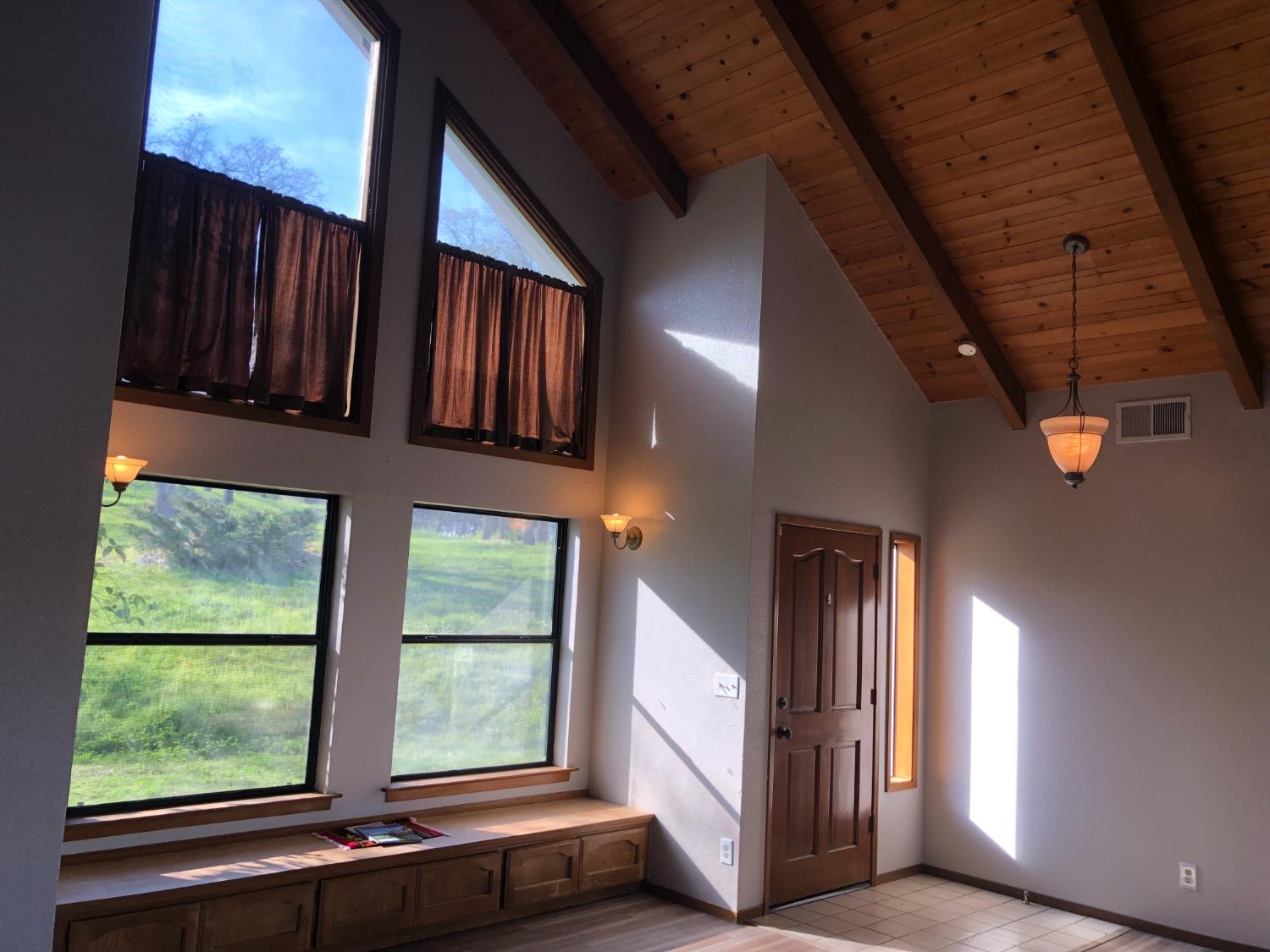 41770 Lilley Mountain Dr, Coarsegold, CA 93614