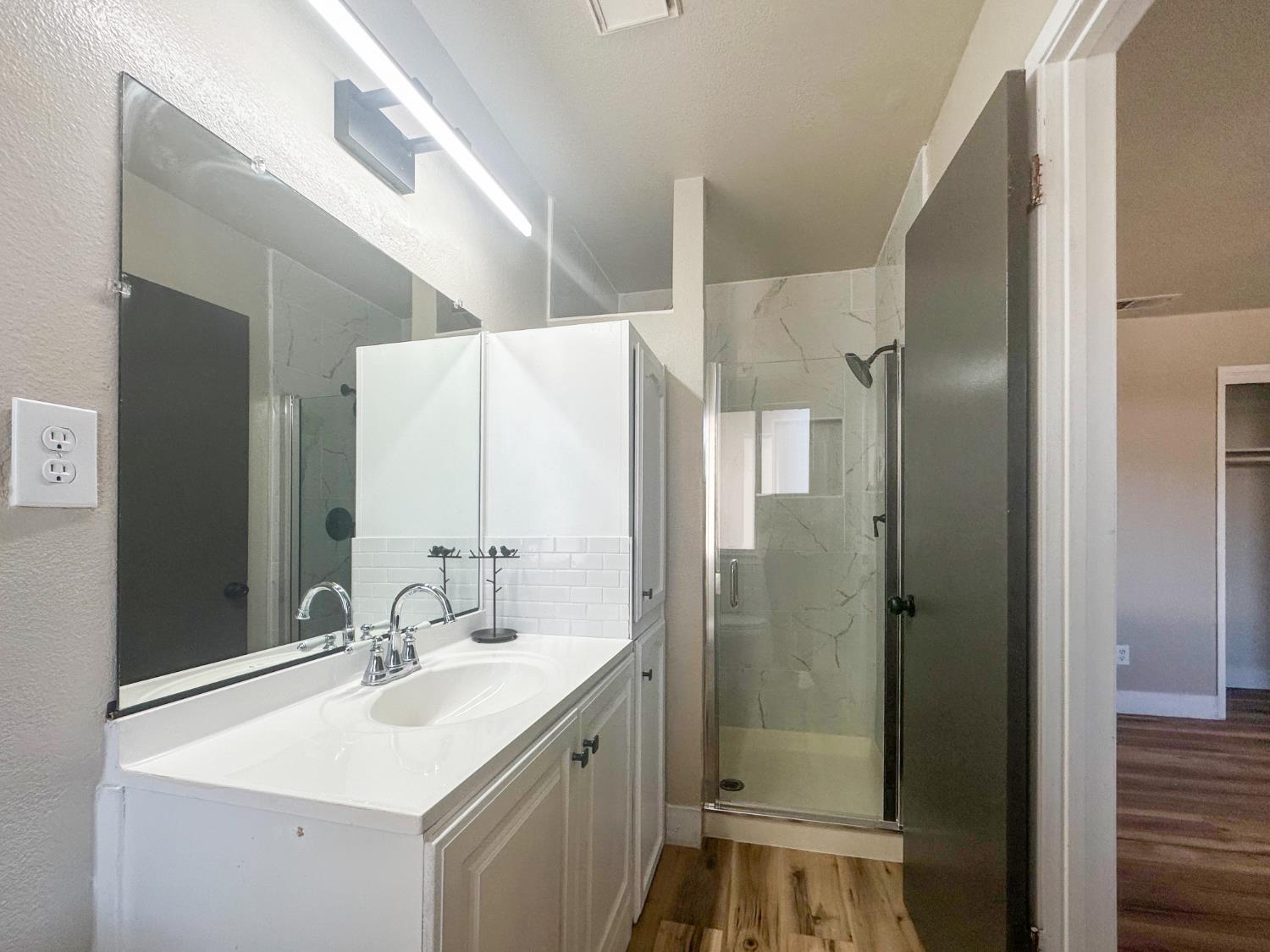 3043 N Brunswick Ave, Fresno, CA 93722