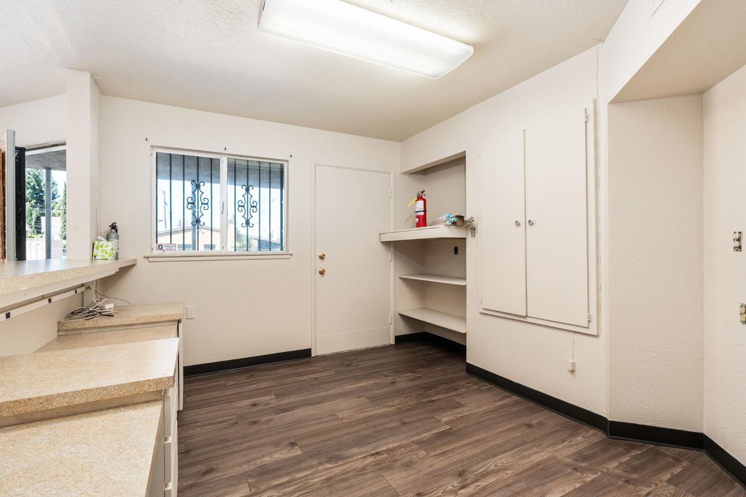 422 E Shields Ave, Fresno, CA 93704