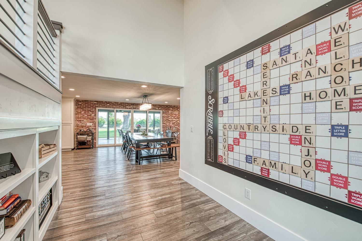 11735 E Santa Ana Ave, Clovis, CA 93619